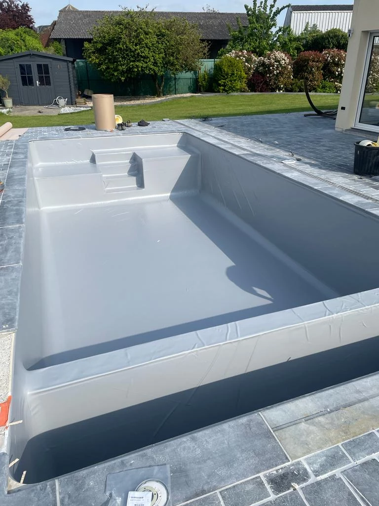 Pose et changement de liner piscine