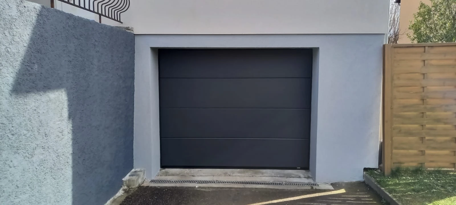 Porte de garage sectionnelle