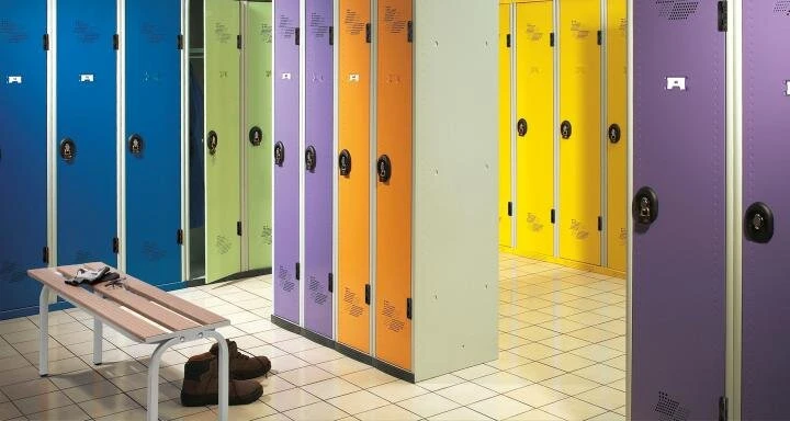 Vestiaires professionnels – Fonctionnels, robustes et bien pensés avec Cognet Agencement