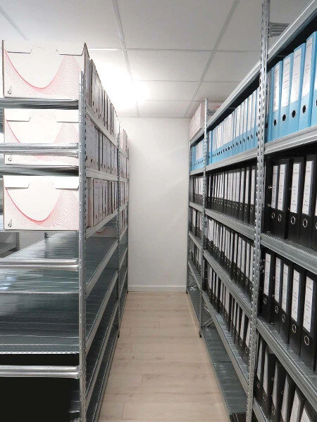 Rayonnage professionnel – Stockage optimisé avec Cognet Agencement