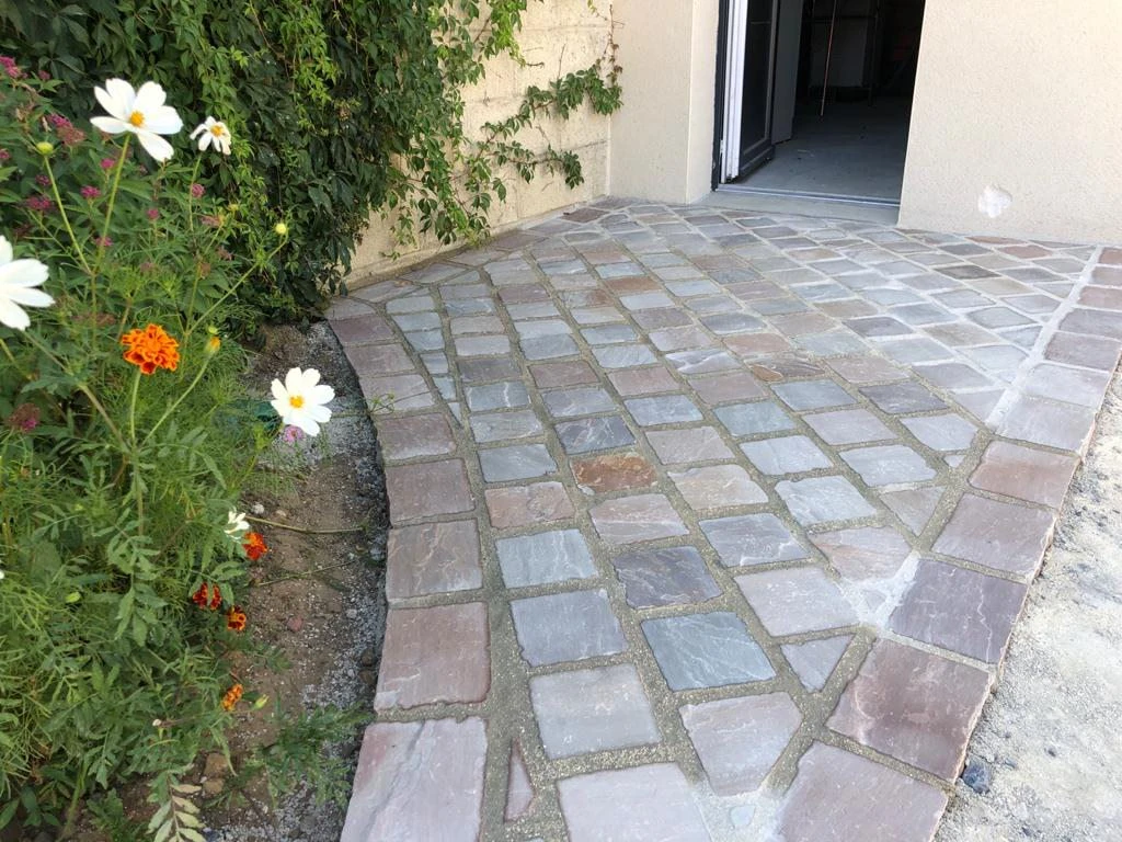 Les Pavés en Pierre Naturelle ou Béton