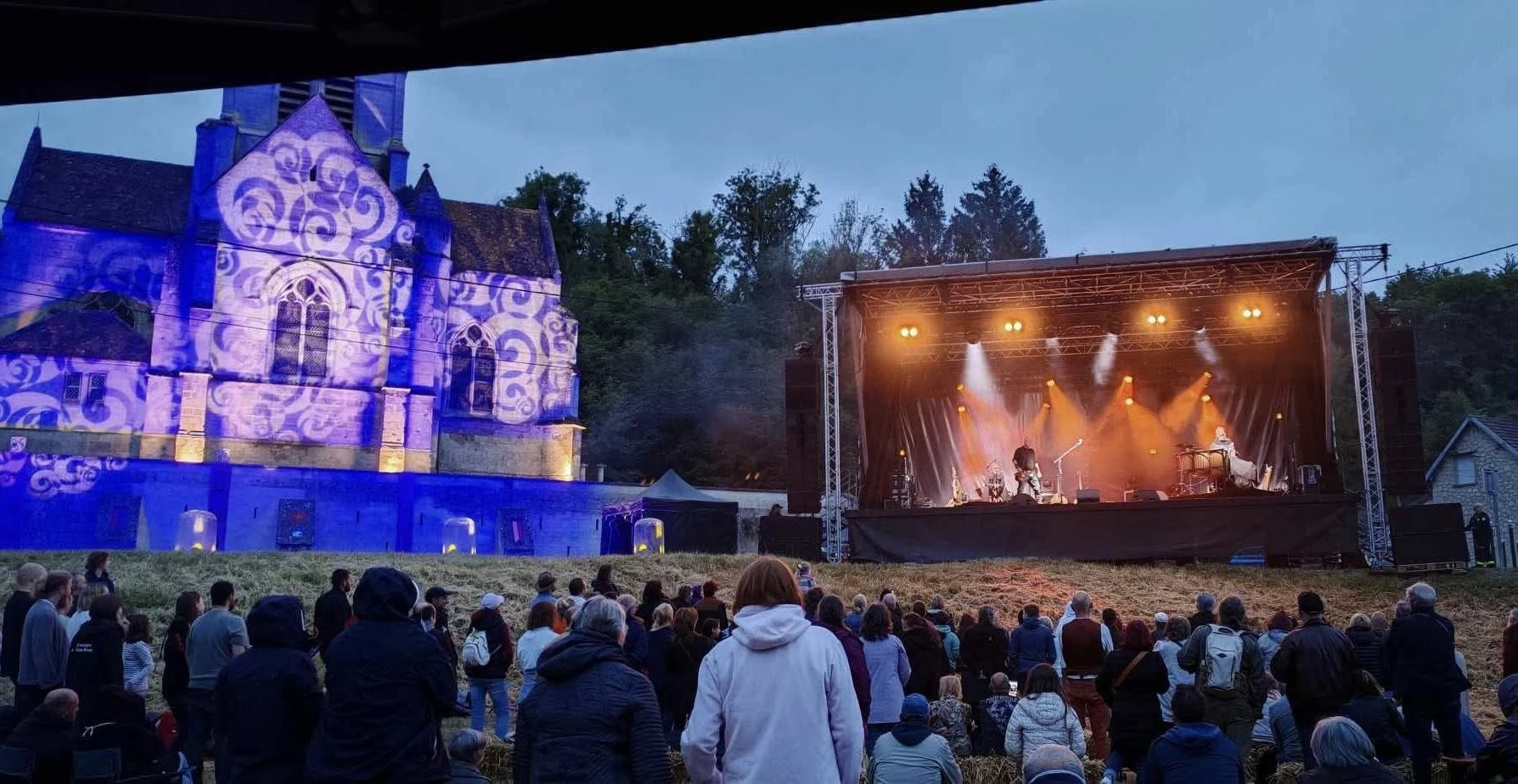 Location de structures scéniques professionnelles partout en France – LMS