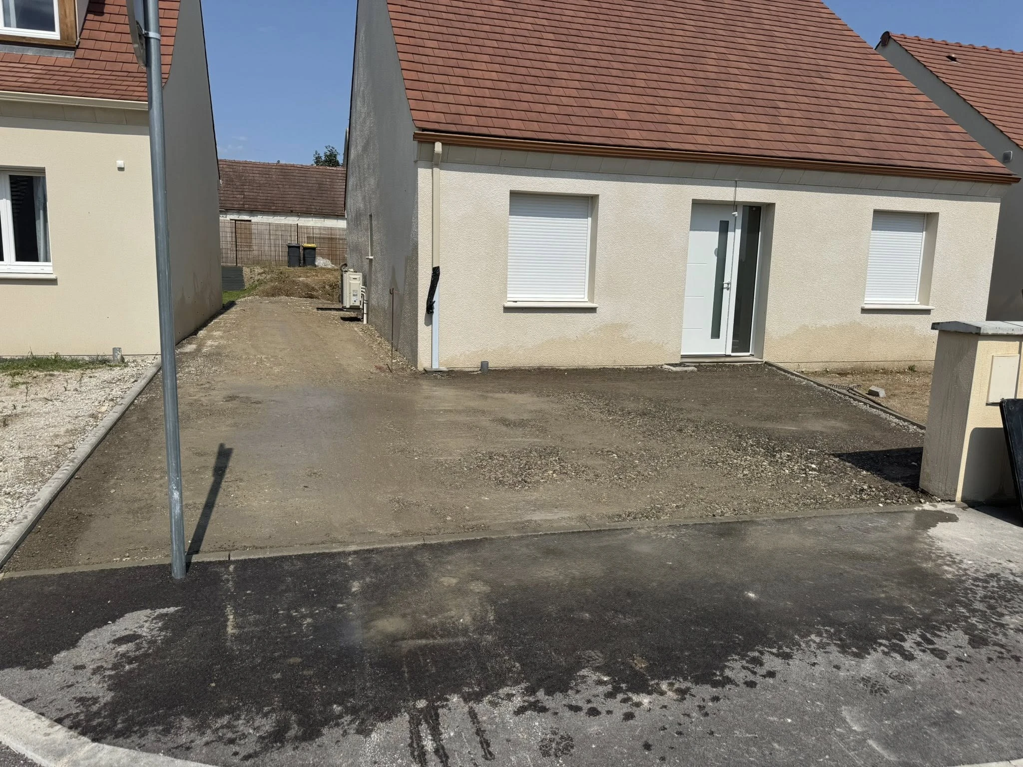 Nivellement de terrain et travaux publics pour particuliers et professionnels  dans l'Aisne et en Nord Picardie