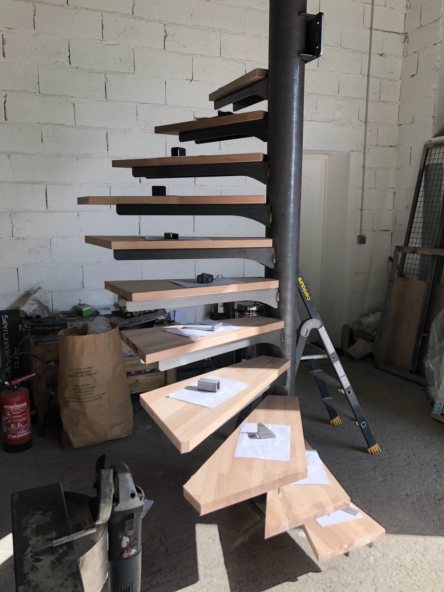 Escaliers métal et bois sur mesure – ASM à Villers-Cotterêts