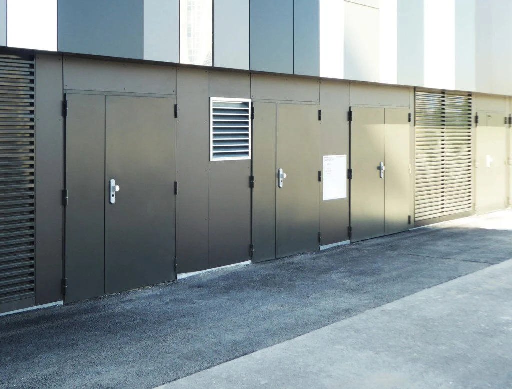 Portes d’accès et d’entrée métalliques hermétiques sur mesure – ASM à Villers-Cotterêts