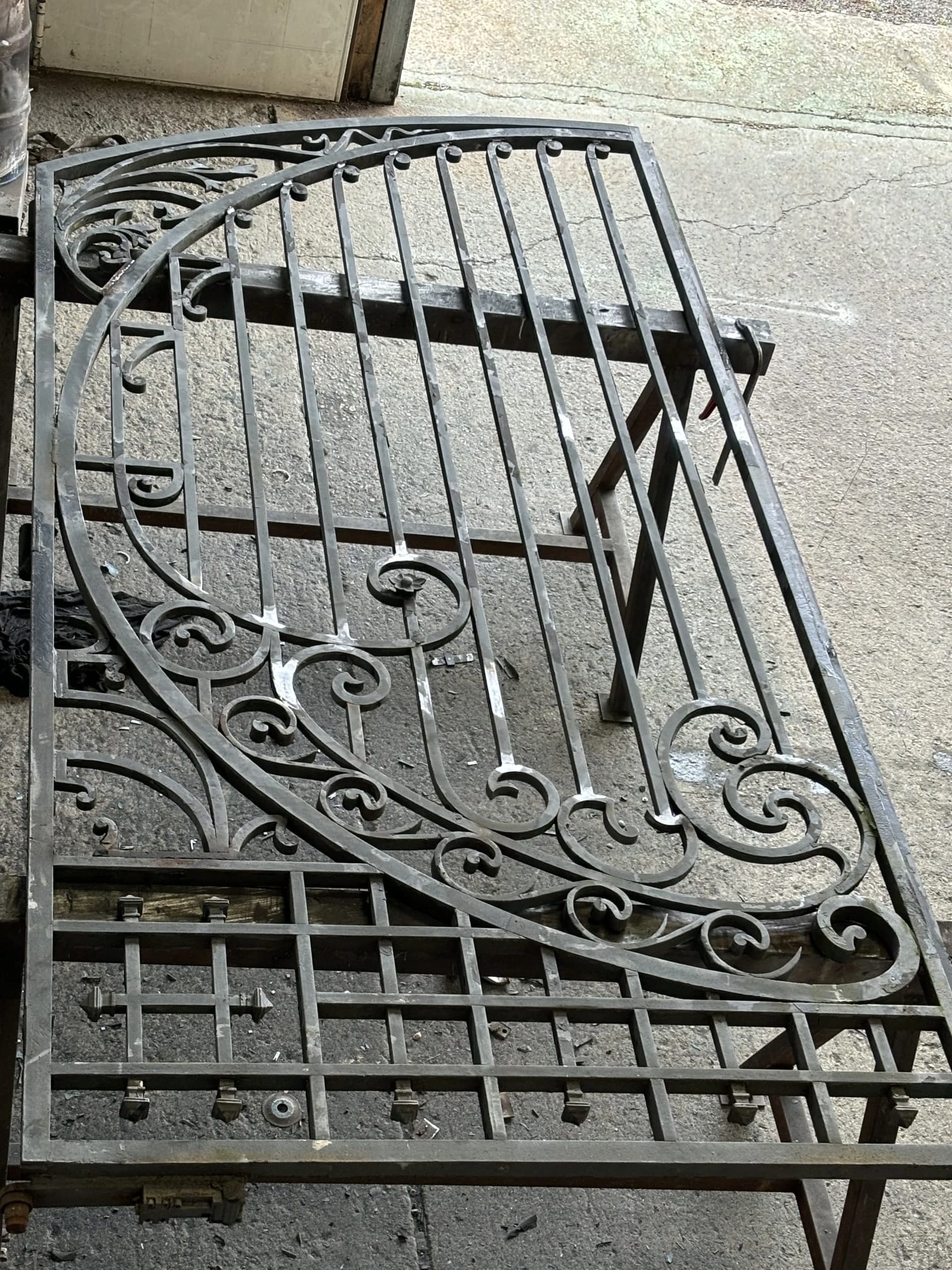 Restauration de portail métallique et motorisation – ASM à Villers-Cotterêts