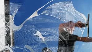 Nettoyage de vitrerie professionnelle – Somme, Oise et Aisne