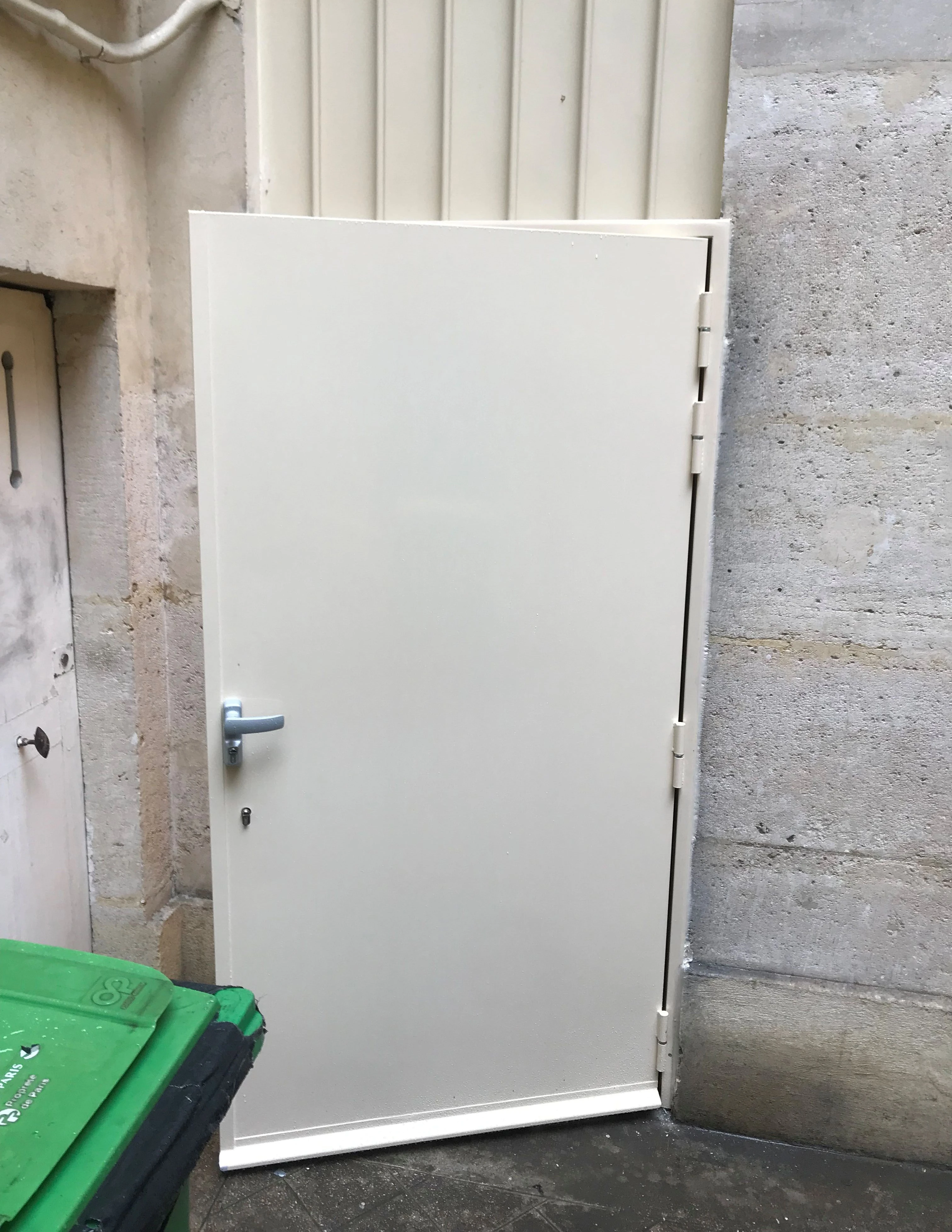 BLOC PORTE BLINDÉES ISSU DE SECOURS + ANTIPANIQUE - UNIMETAL