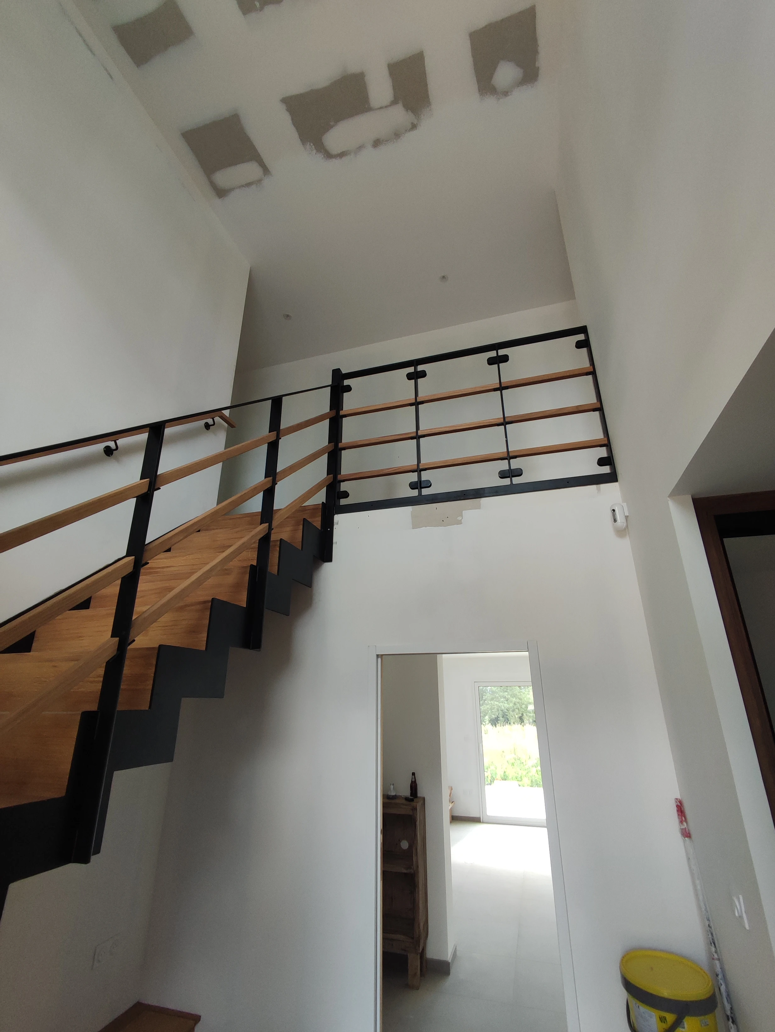escalier sur mesure en bois et métal