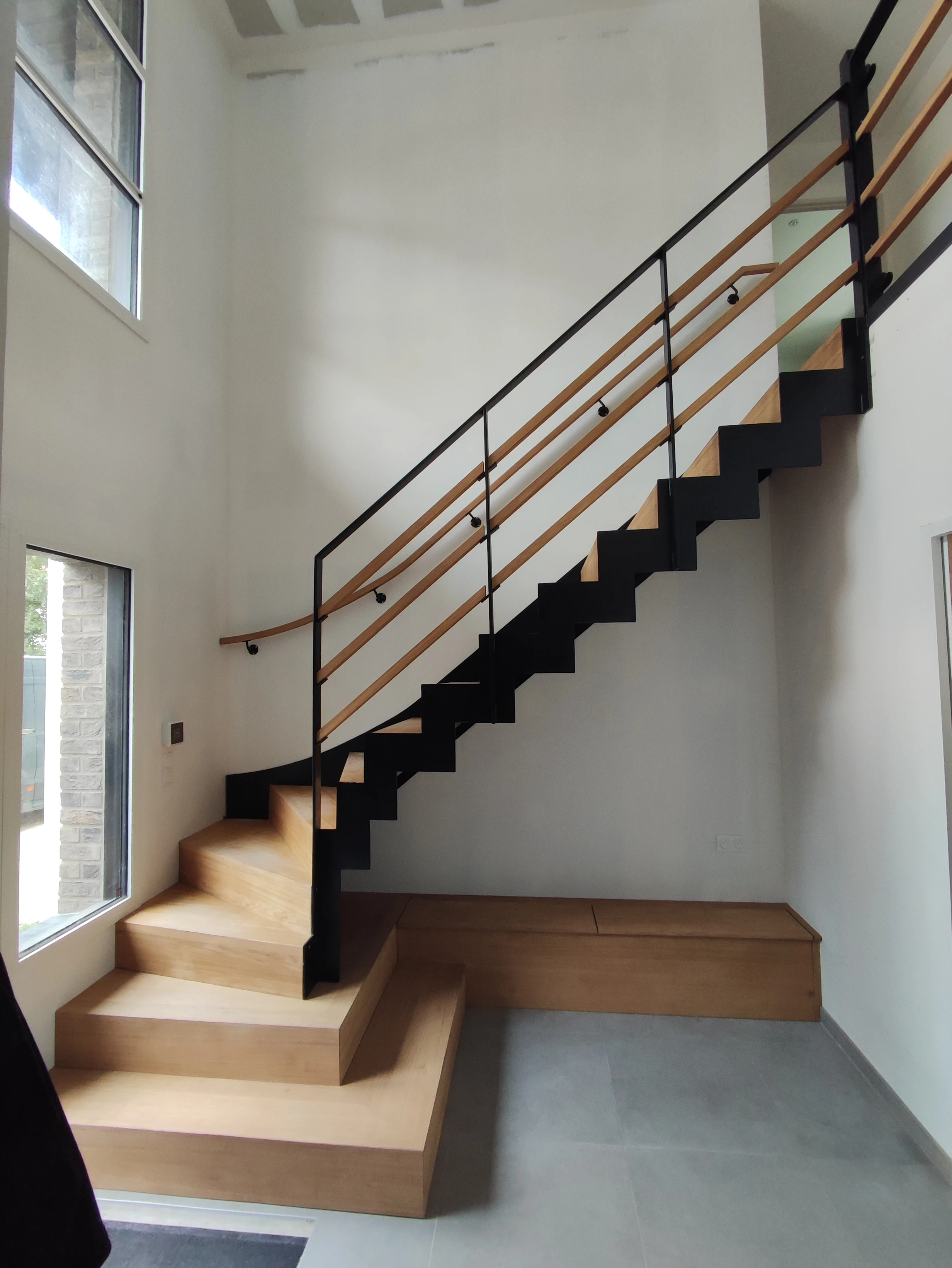 escalier sur mesure en bois et métal