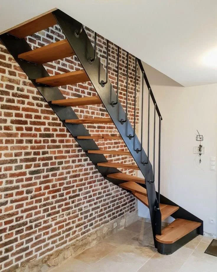 ESCALIERS METAL & BOIS SUR MESURE