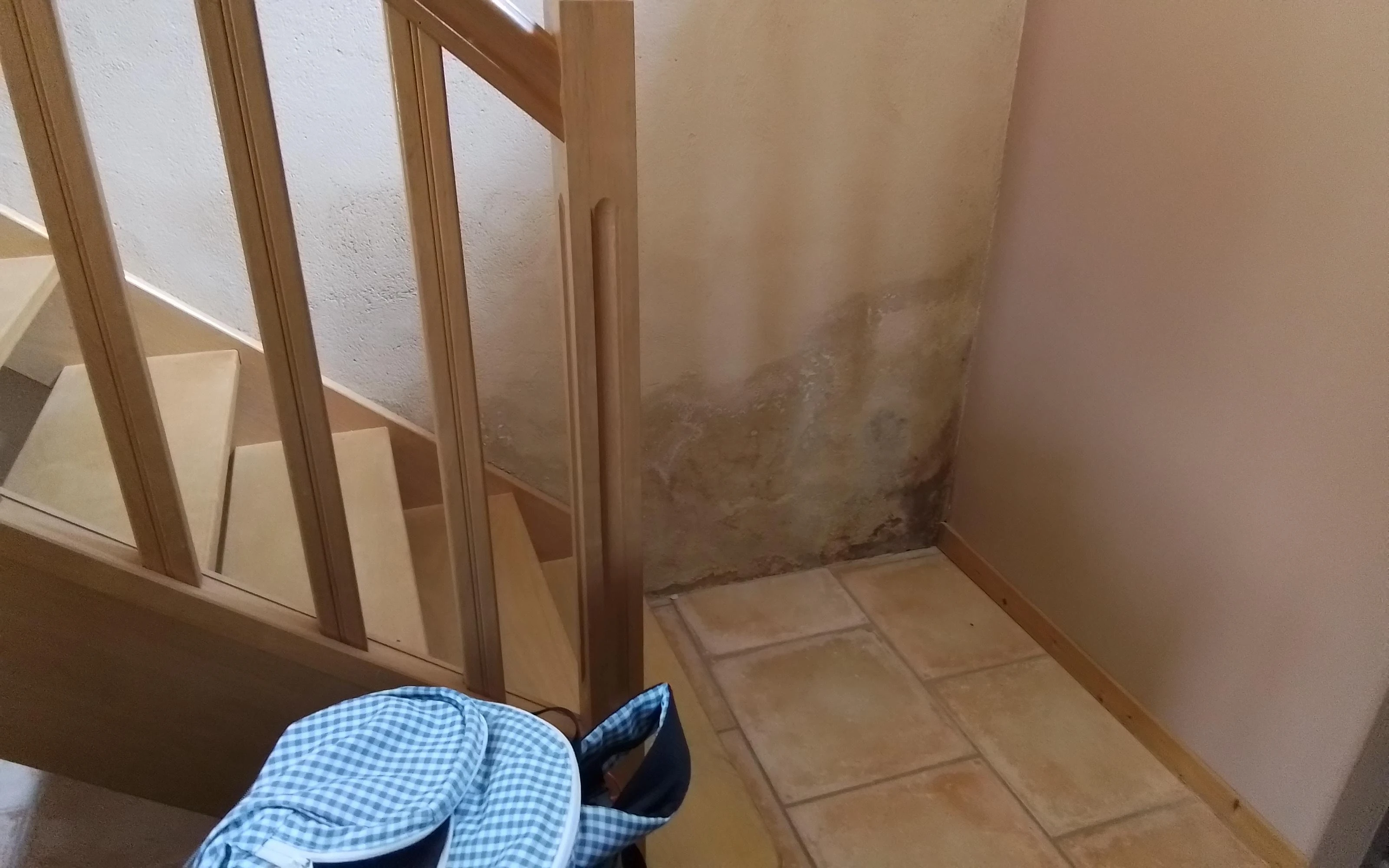 Traitement des remontées capillaires par injection