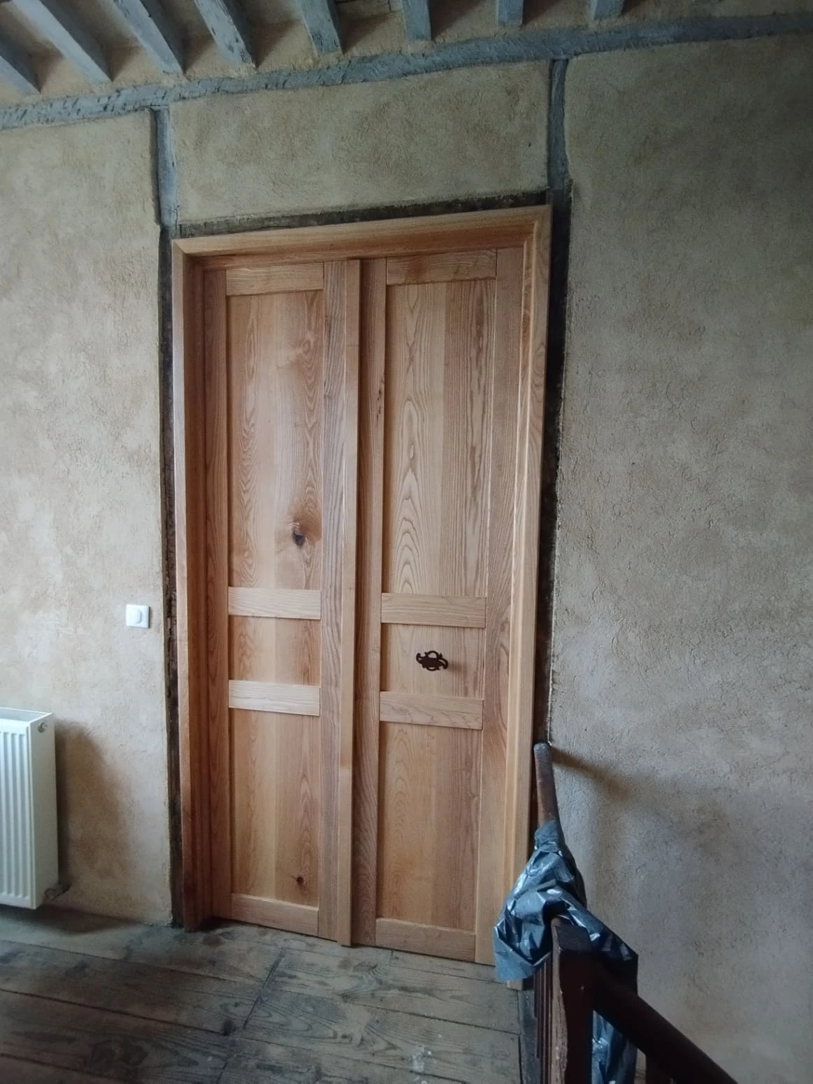 Porte intérieure en bois massif