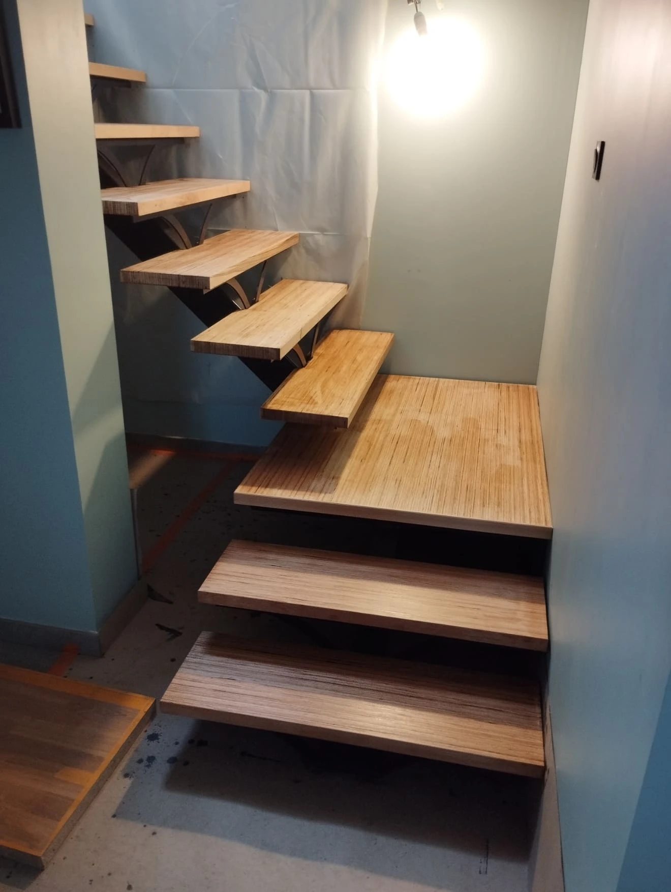 Escalier avec ou sans palier - structure bois ou métal