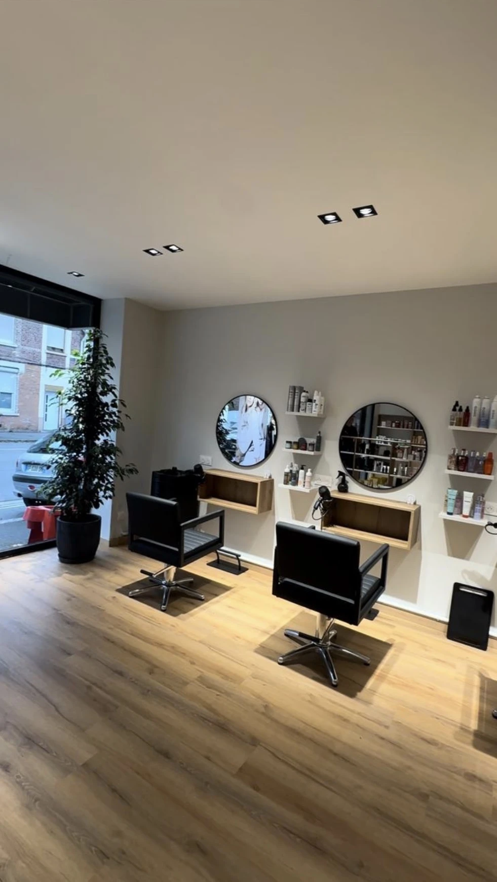 Rénovation complète d’un salon de coiffure