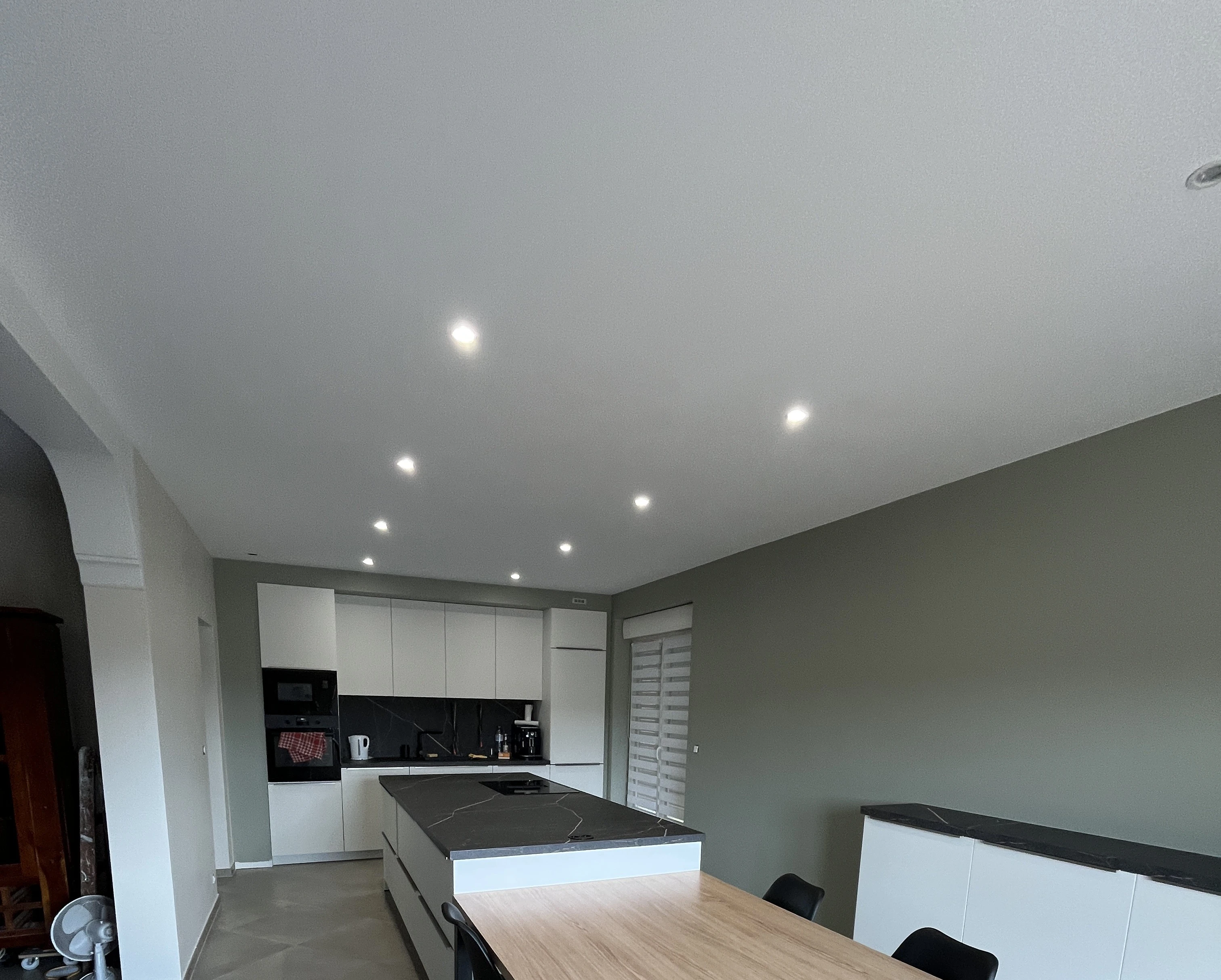 Peinture plafond clé en main – Tarif au m²