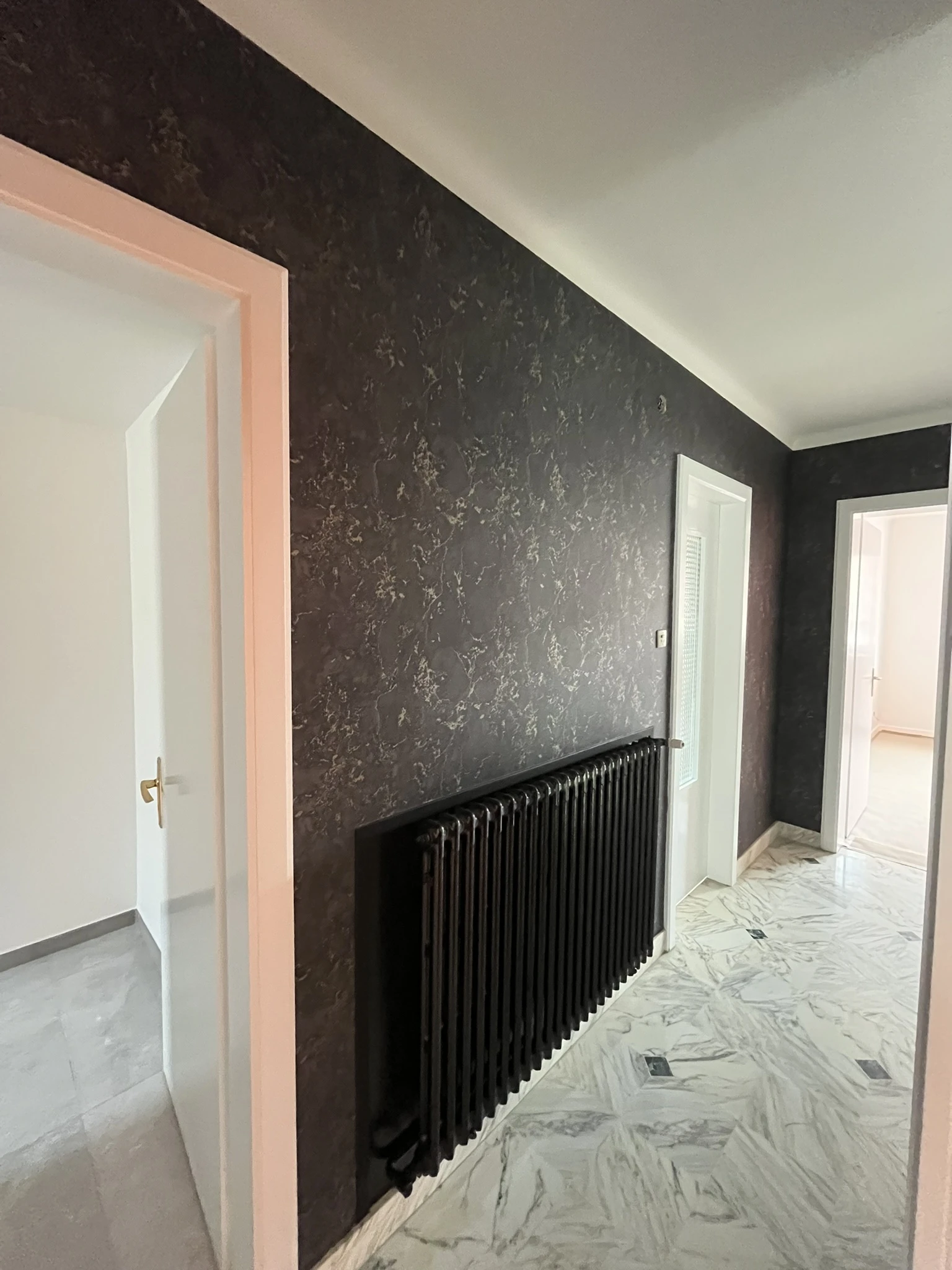 Pose de papier peint – Pose seule au m²