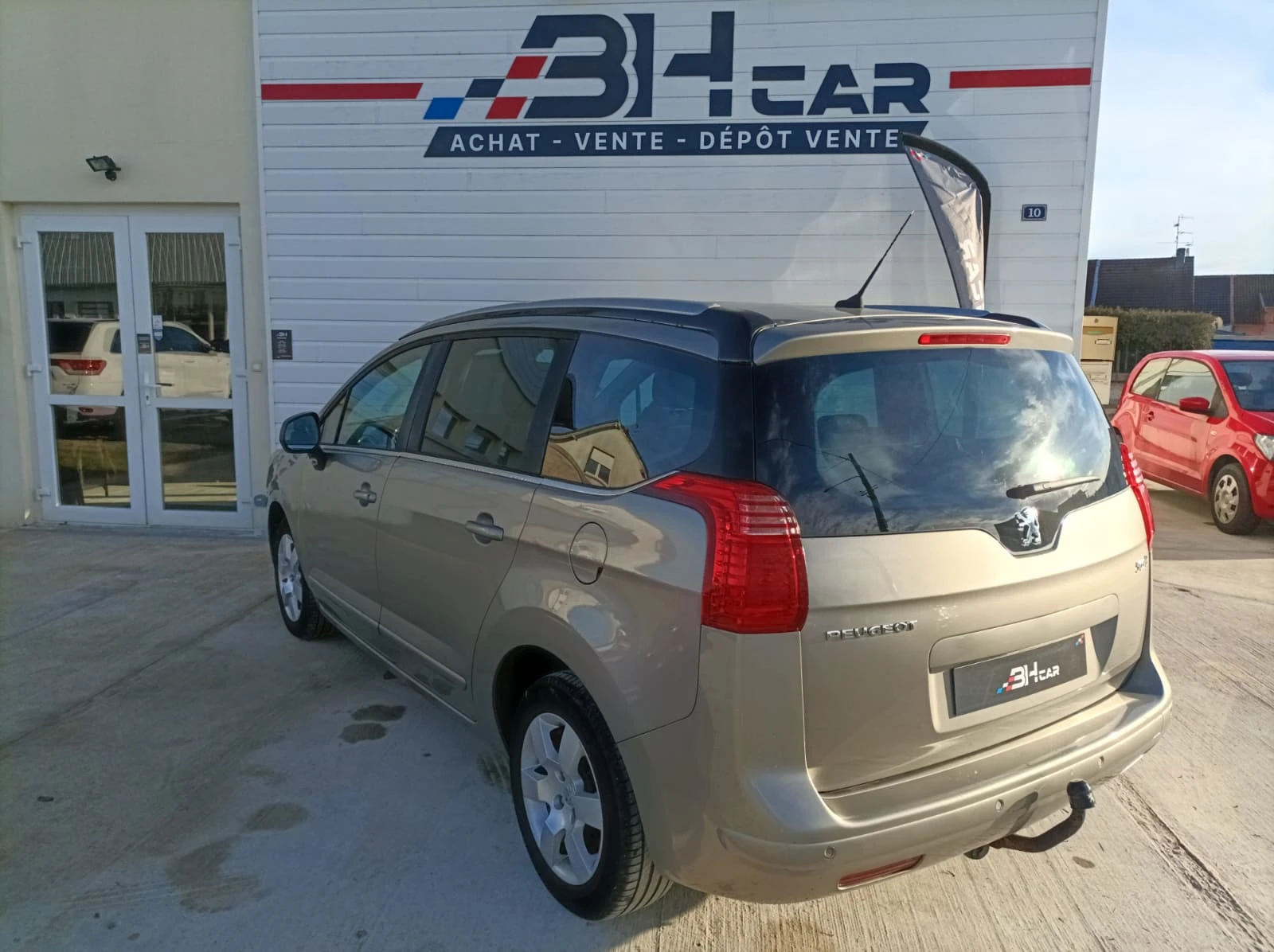 Peugeot 5008 1.6 HDI 112CH ACTIVE TOIT PANORAMIQUE