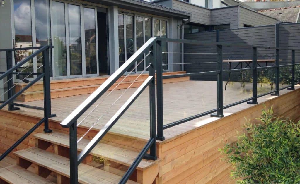 Garde-corps DC Production – Sécurité, design et personnalisation sur mesure