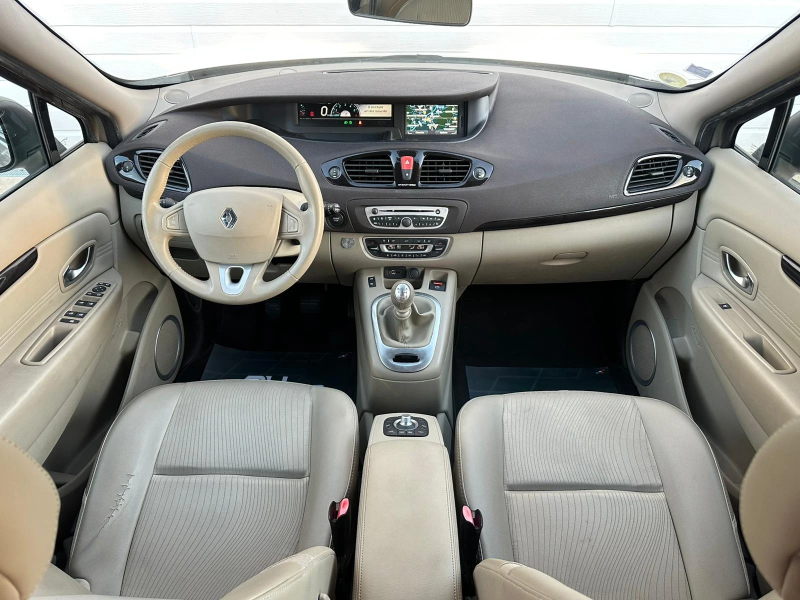 Renault Scenic 1.9 DCI 130 DYNAMIQUE