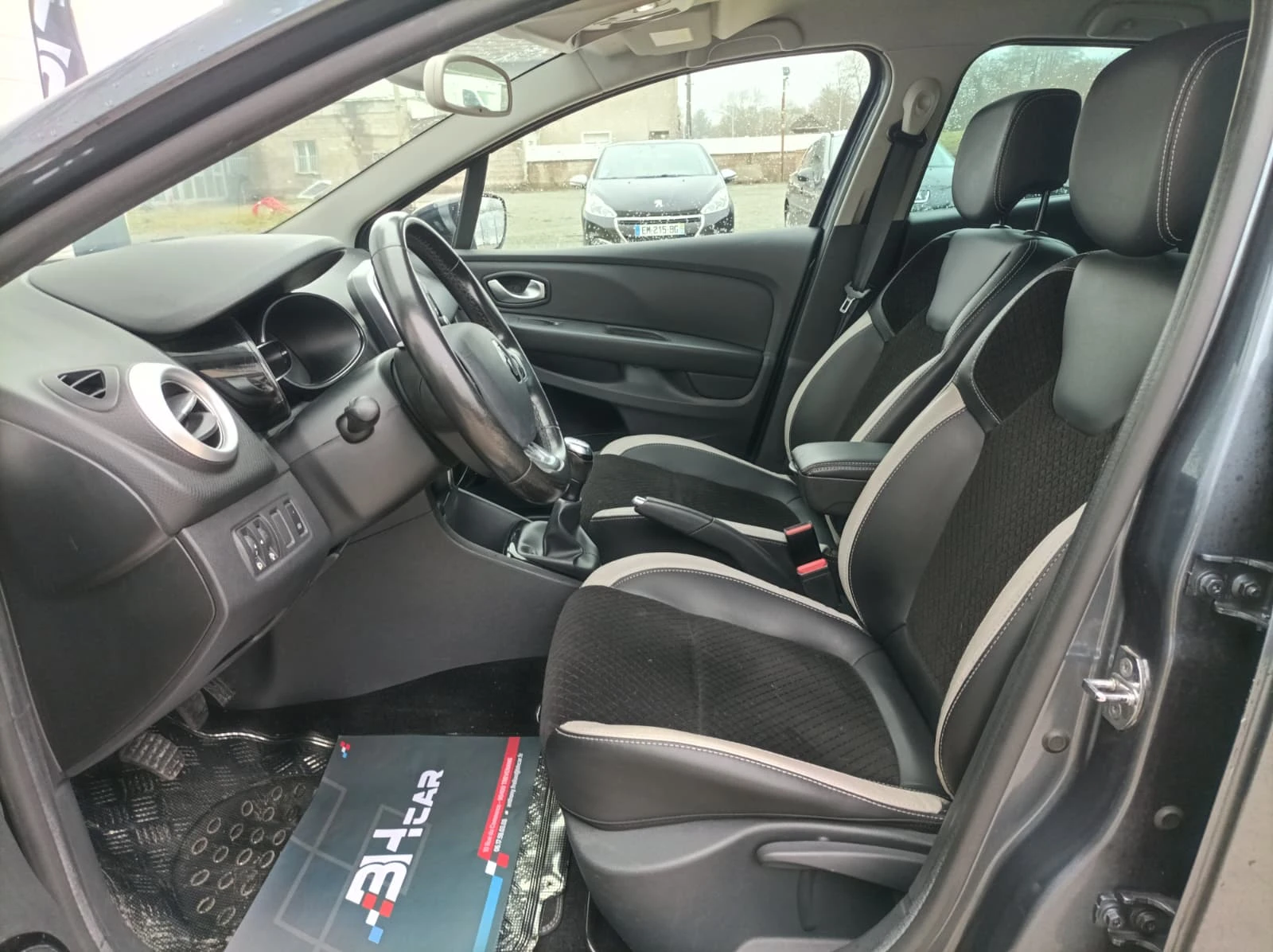 Renault Clio 4 1.5 DCI 90CH ENERGY STEEL