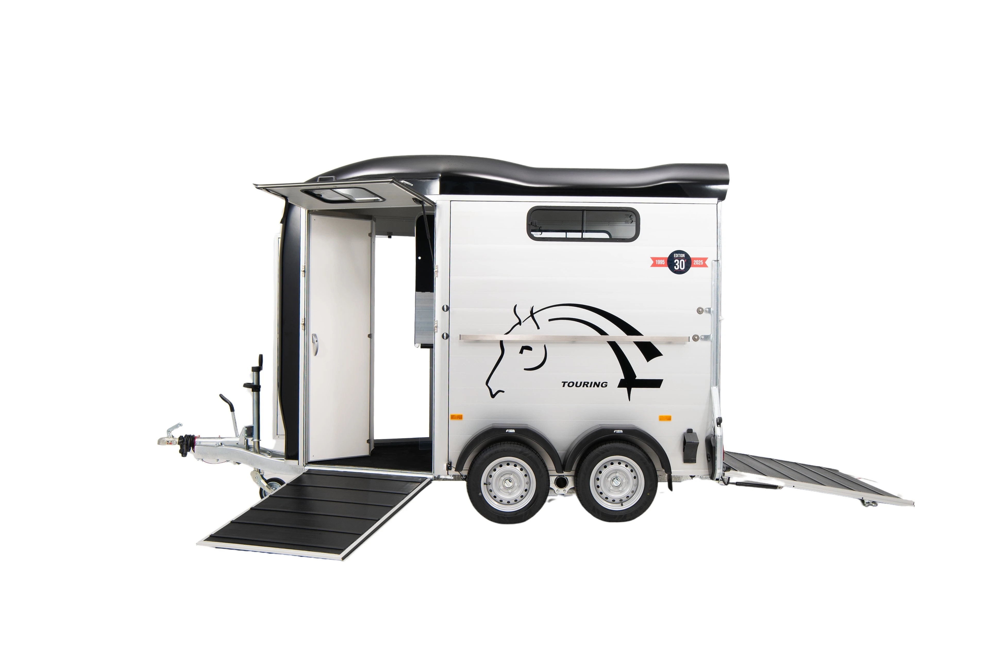 TOURING COUNTRY LUXE