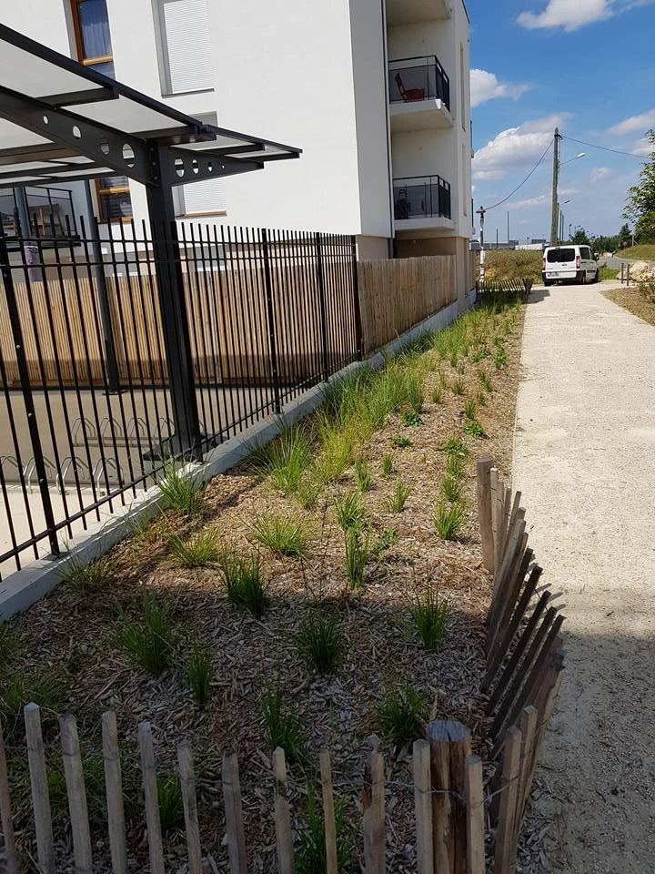 Installation de clôtures pour particuliers, professionnels et collectivités – PRO PAYSAGE