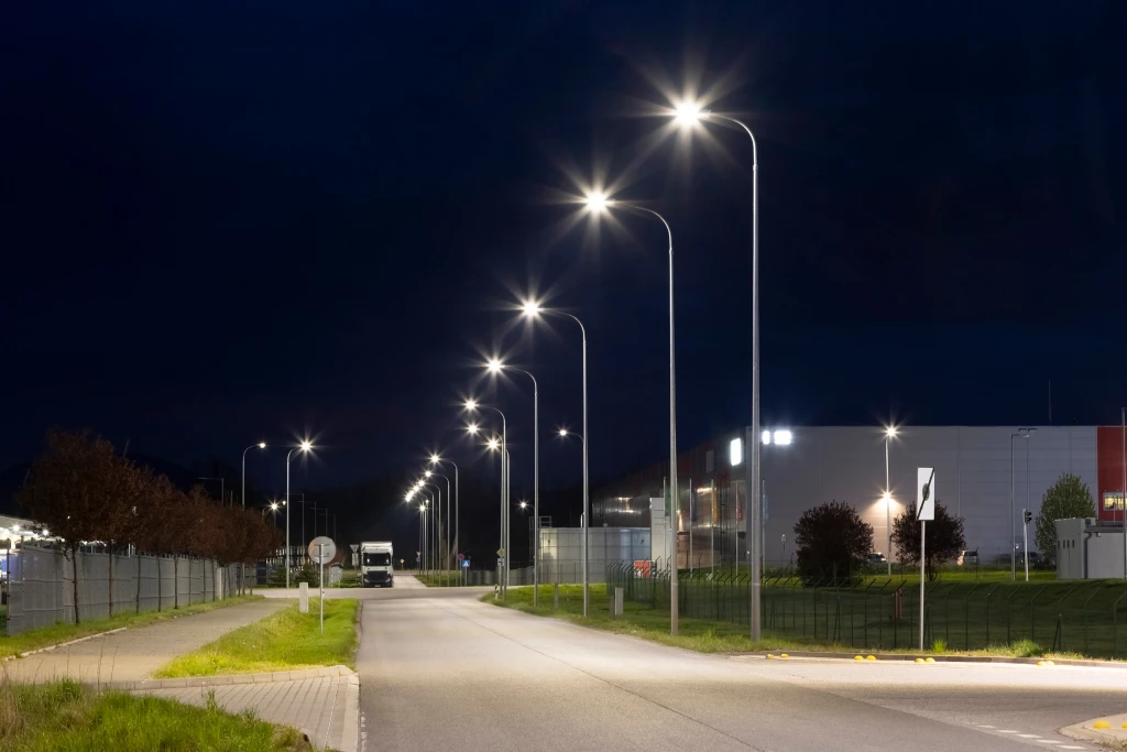 Éclairage urbain pour collectivités et sites publics – BPE Électricité