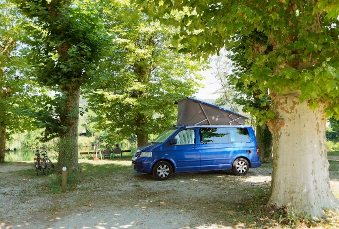 Emplacement sans électricité pour van aménagé