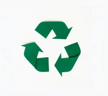 Lettrage personnalisé en pvc blanc de trois épaisseurs (10 mm / 19mm/ 30 mm)