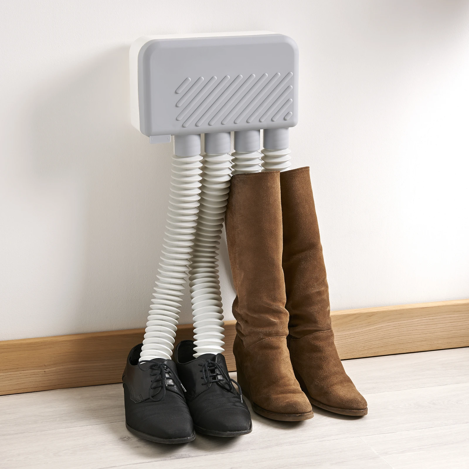 Sèche-chaussures électrique ventilant