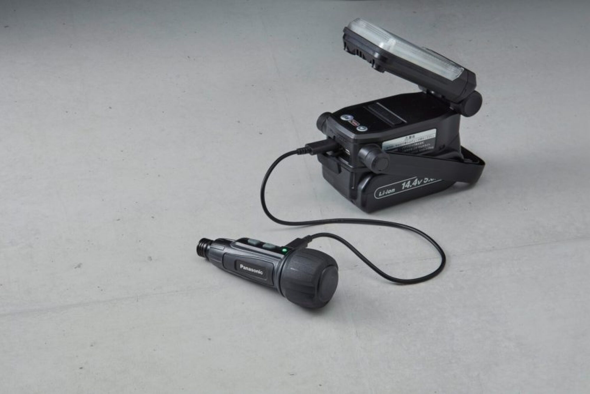 Tournevis à batterie 3.7V