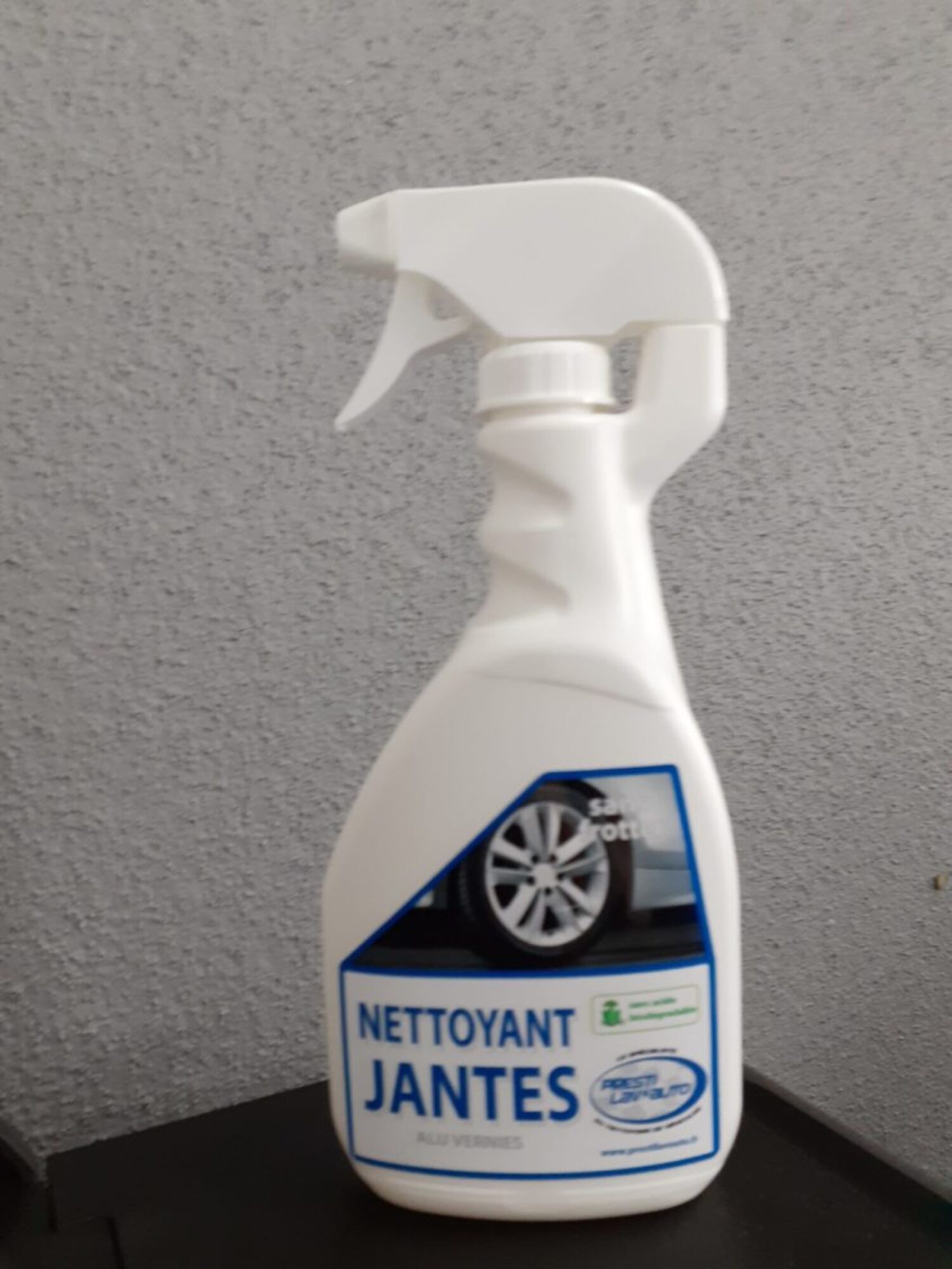 Nettoyant jantes (aluminium et enjoliveur)