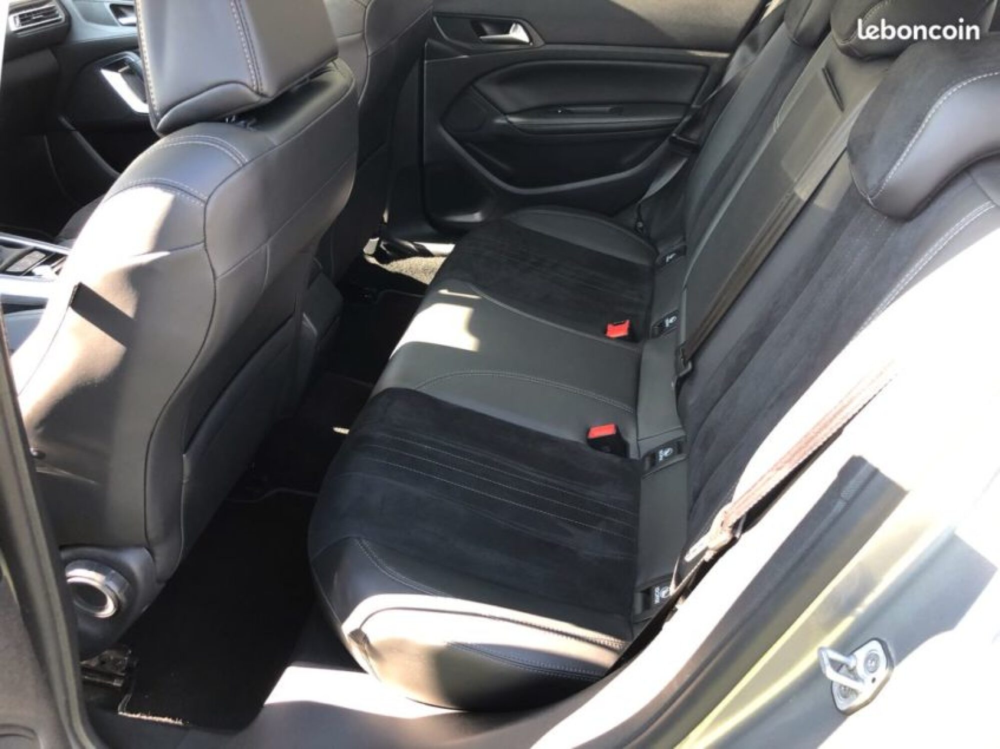 Peugeot 308 2.0L HDI 150 CV EAT6 FELINE