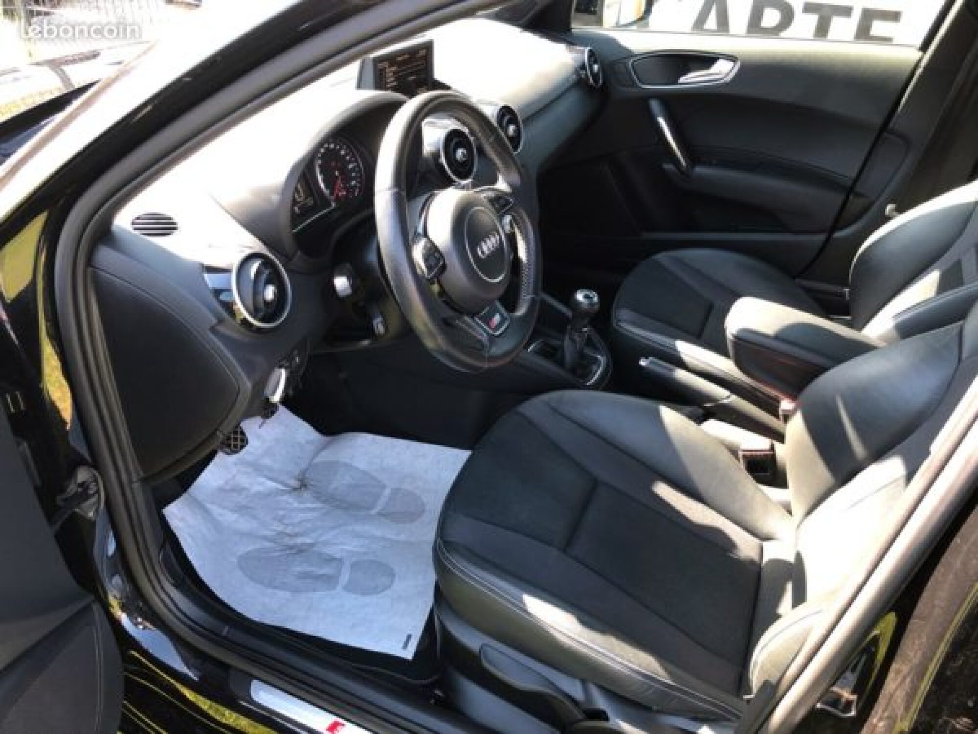 AUDI A1 2.0 L TDI 143 CV S-LINE