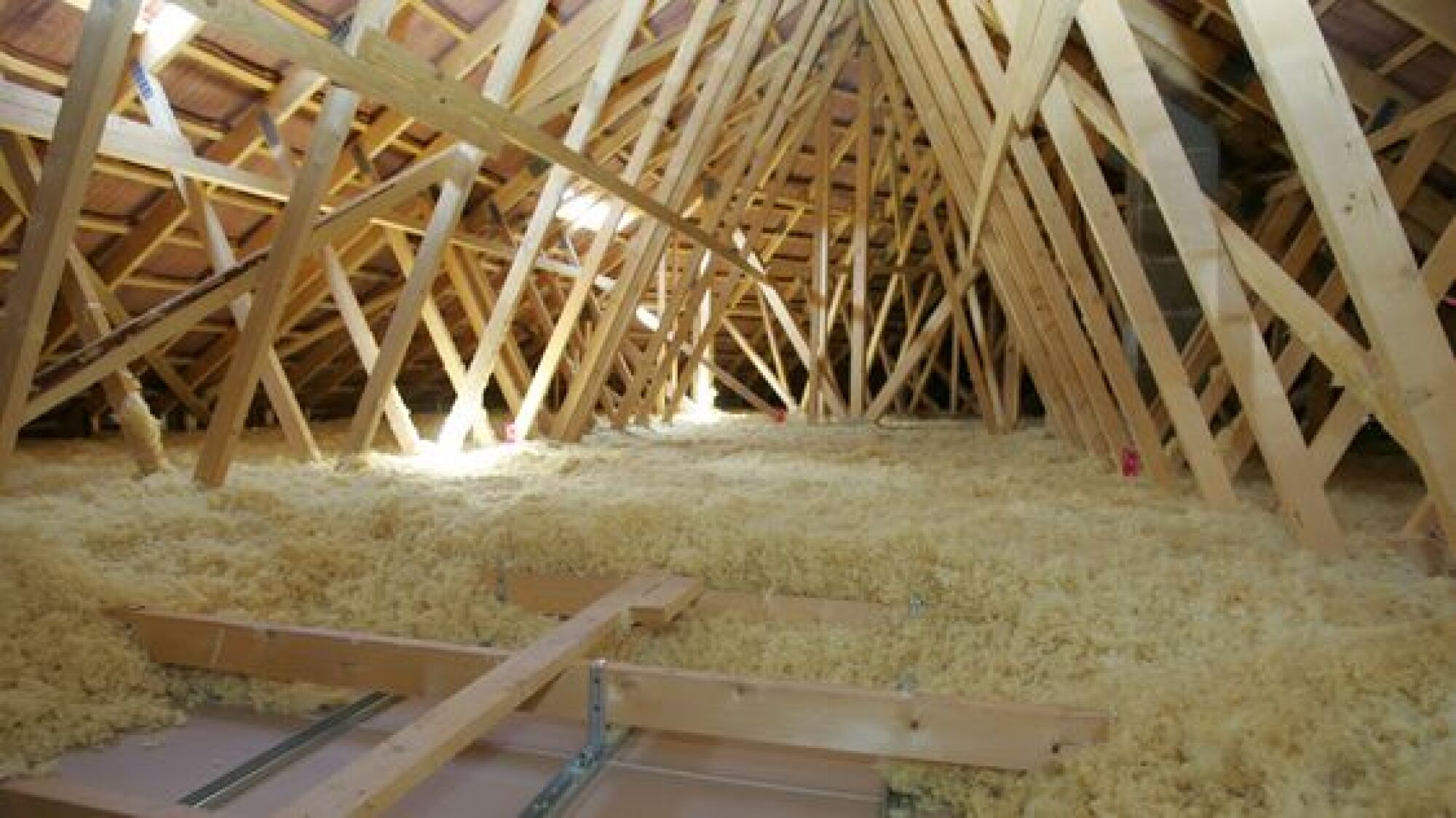 Isolation des combles perdus et rampants de toiture