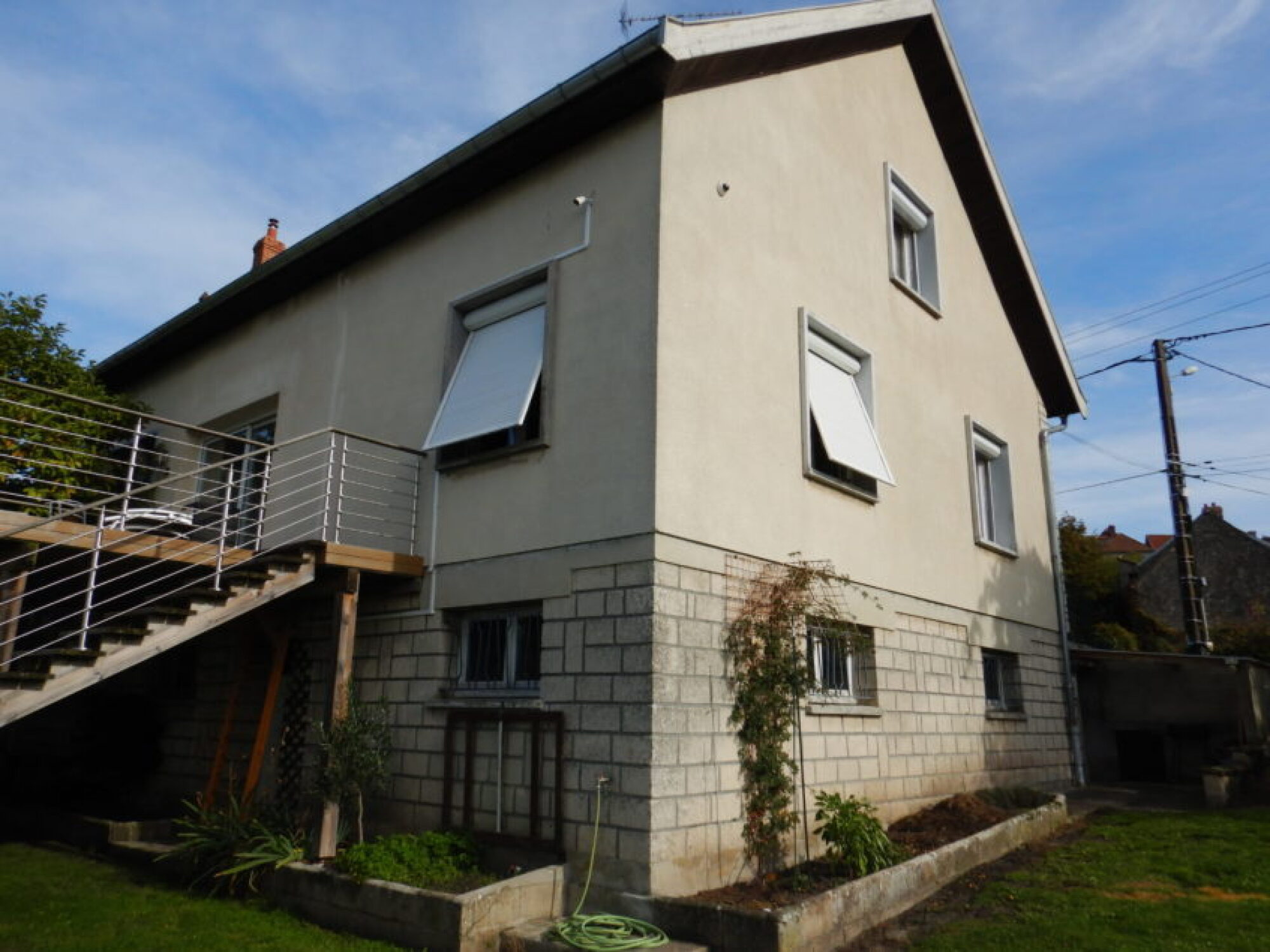 Store à projection (manuel ou motorisé)