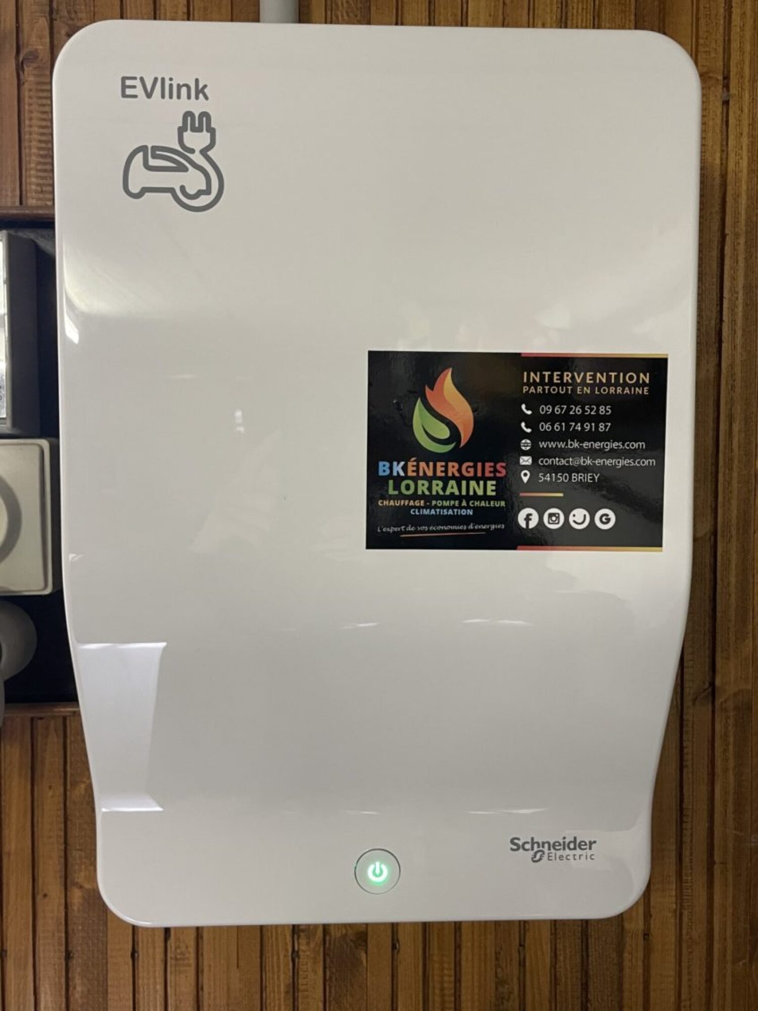 Borne de recharge IRVE (Pour véhicule électrique et hybride)