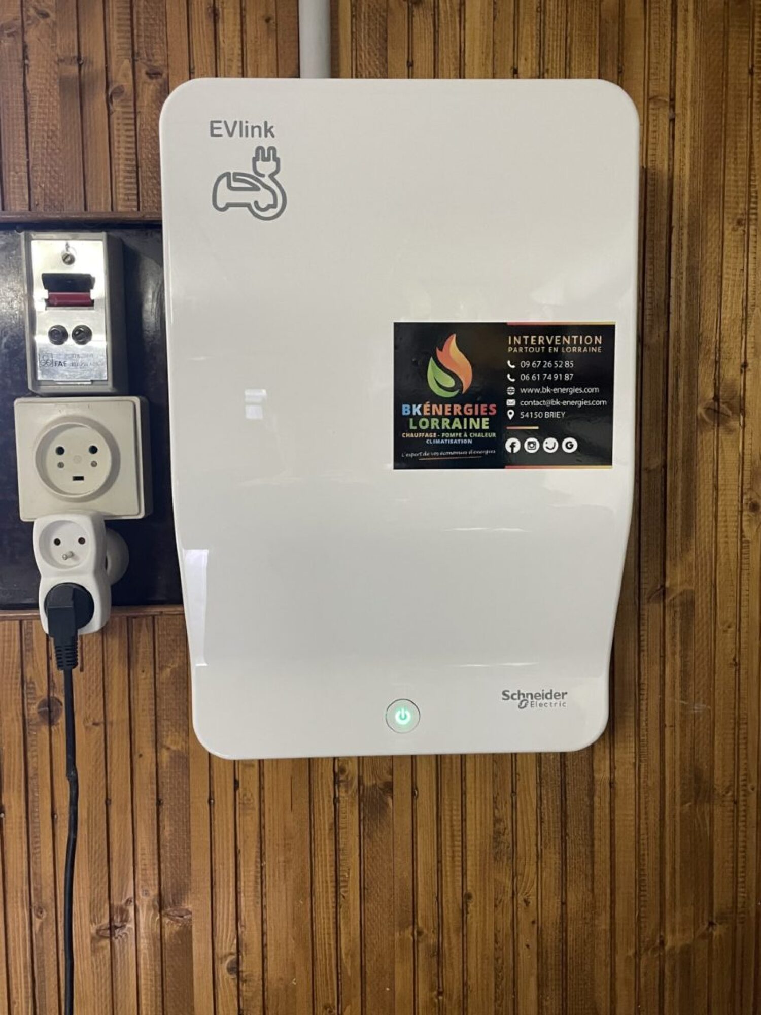 Borne de recharge IRVE (Pour véhicule électrique et hybride)