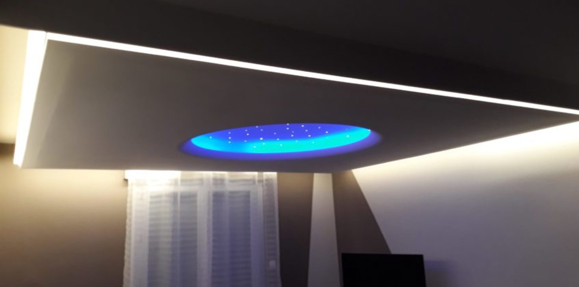 Elément décoratif en plâtre (staff)