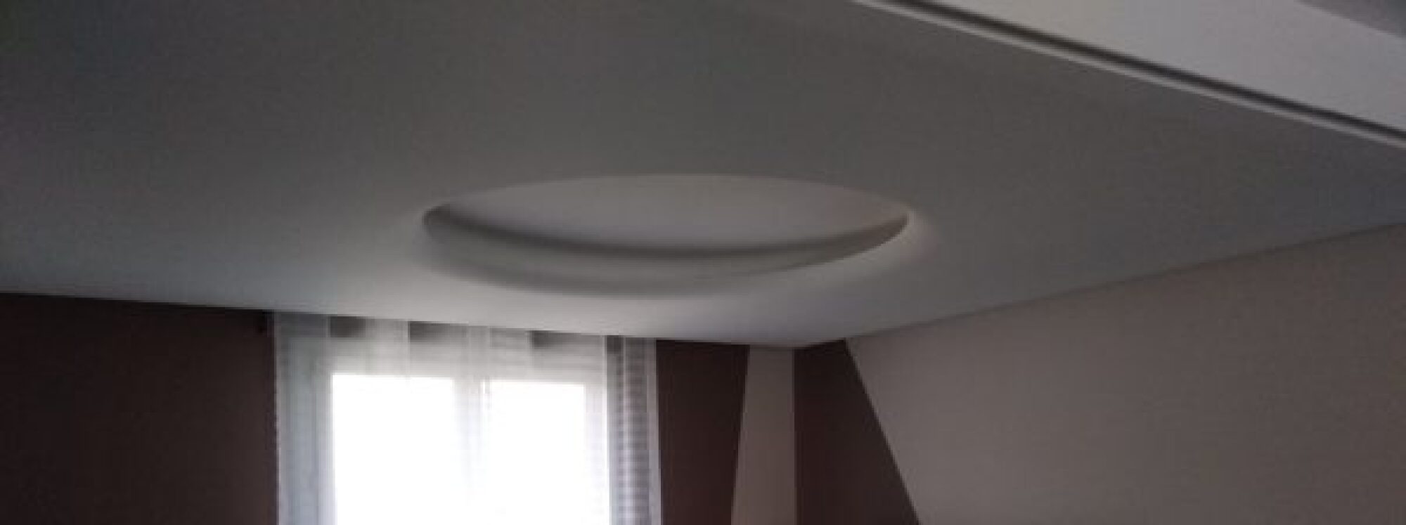 Elément décoratif en plâtre (staff)