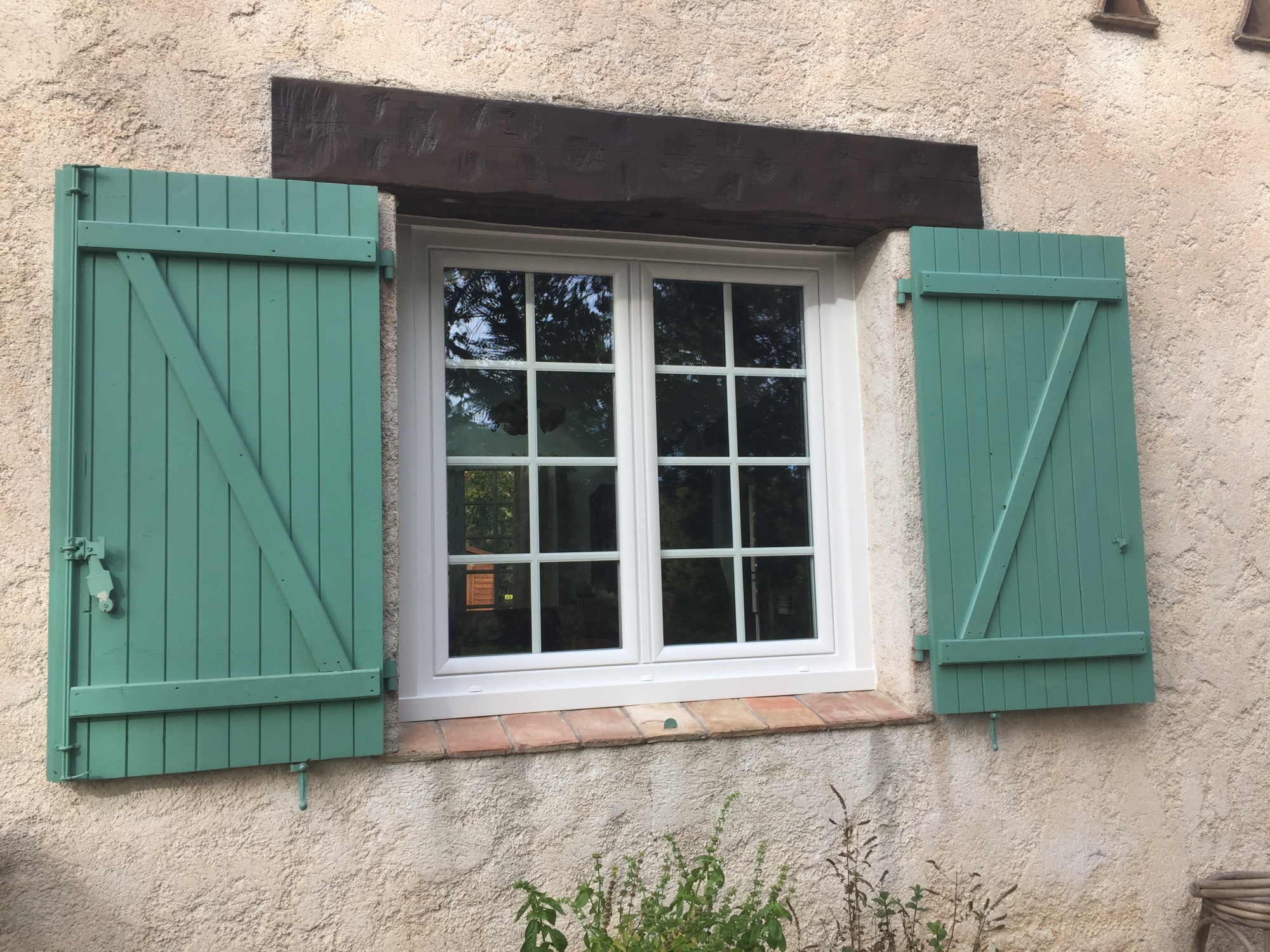 Fenêtre PVC ouvrant à la française