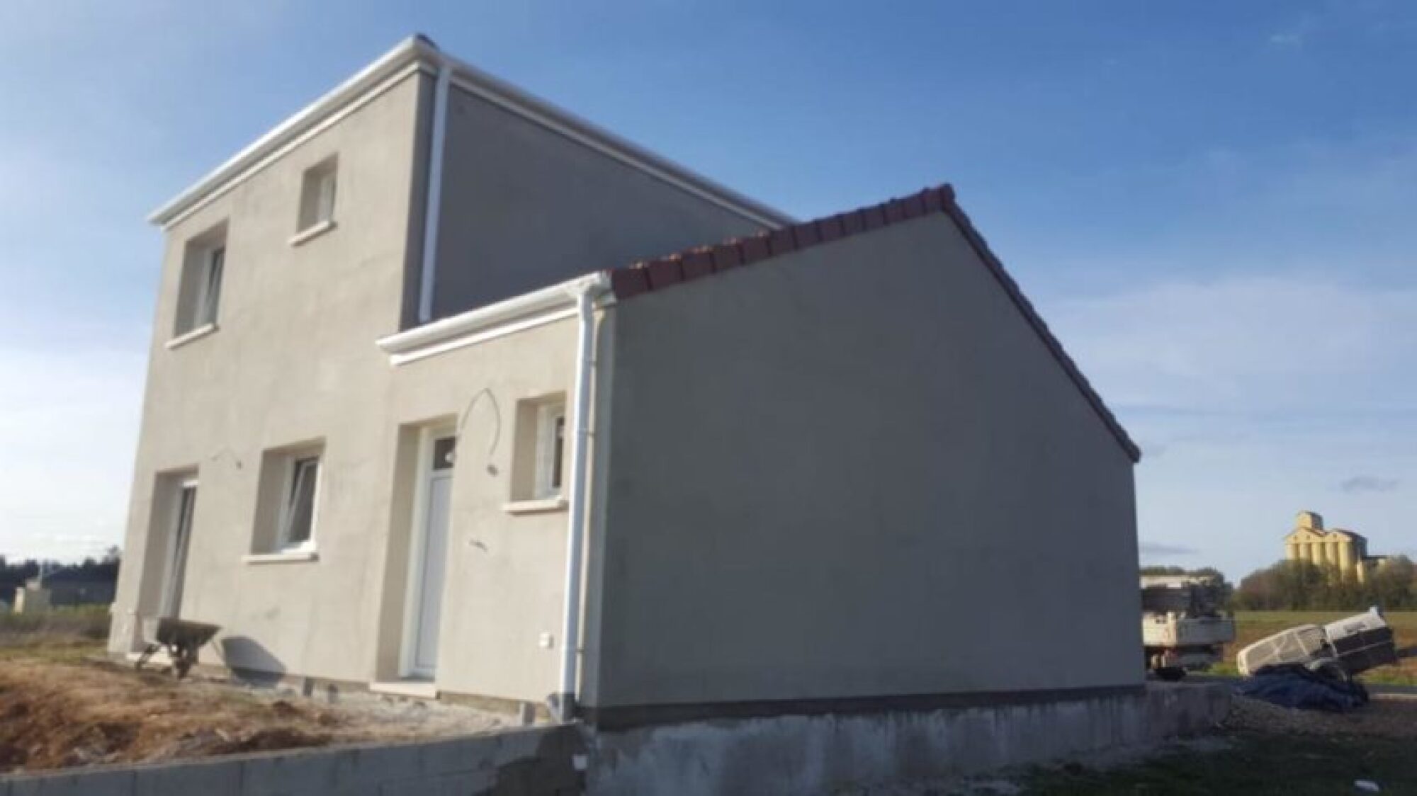 Installation enduit provisoire façade maison à Sanry sur Nied