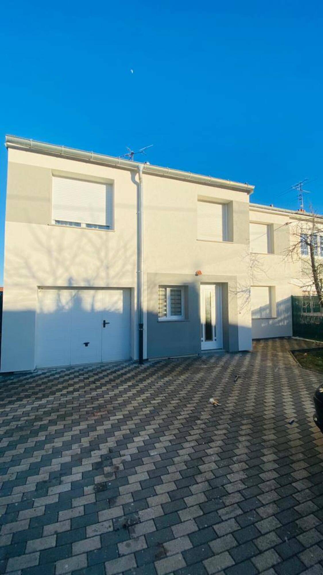 Isolation thermique extérieure maison à Maizières les Metz