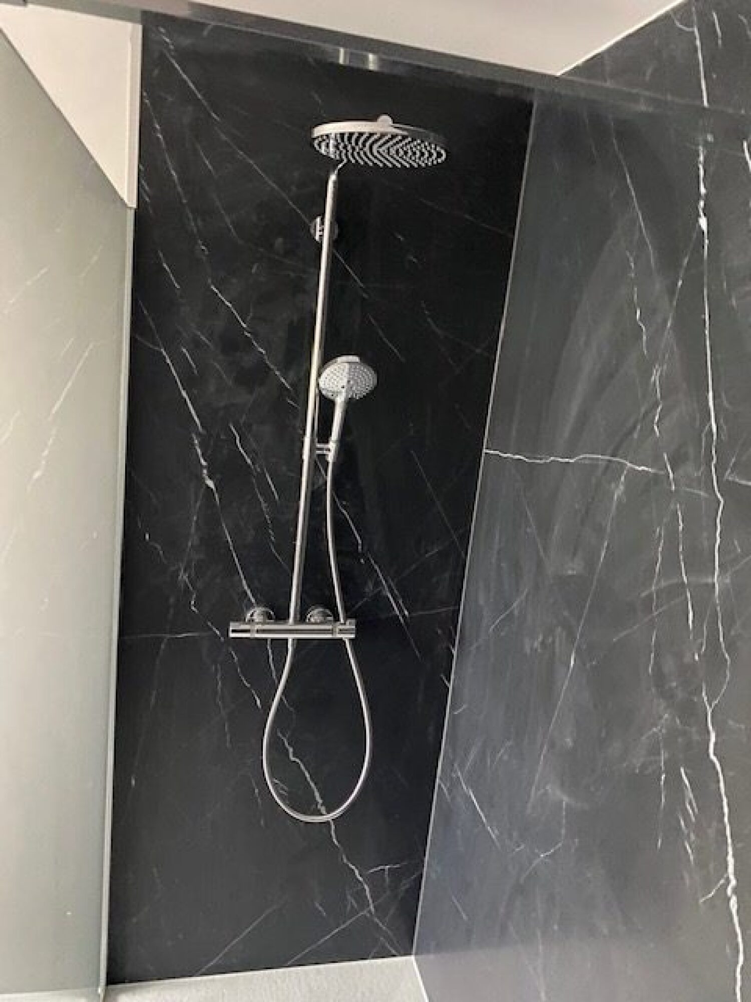 Pose de carrelage intérieur neuf et rénovation