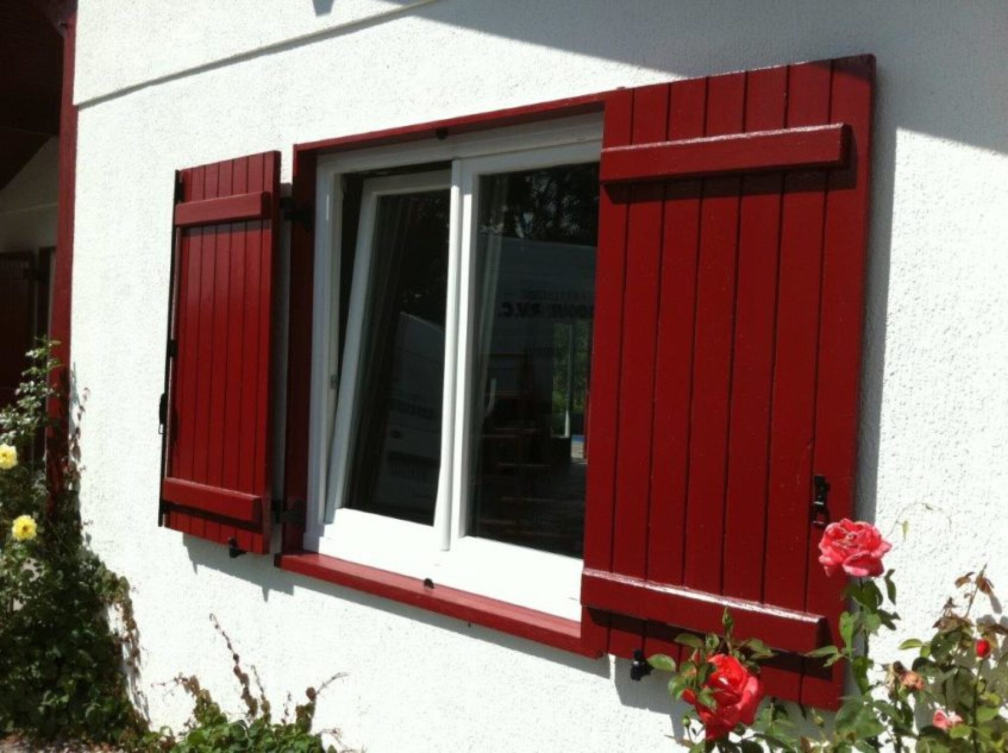 Pose de volets battants aluminium ou bois