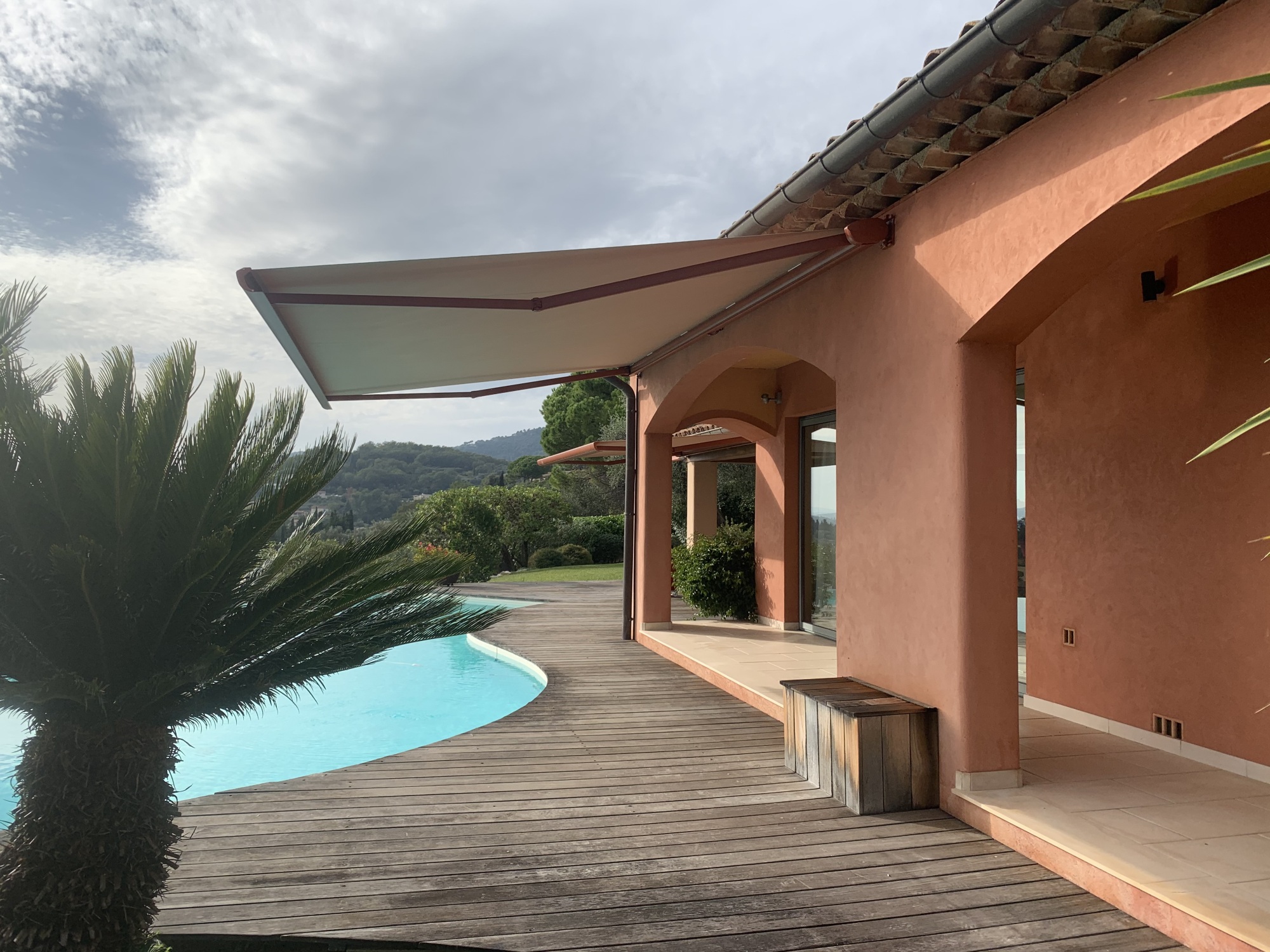 Store coffre KITANGUI