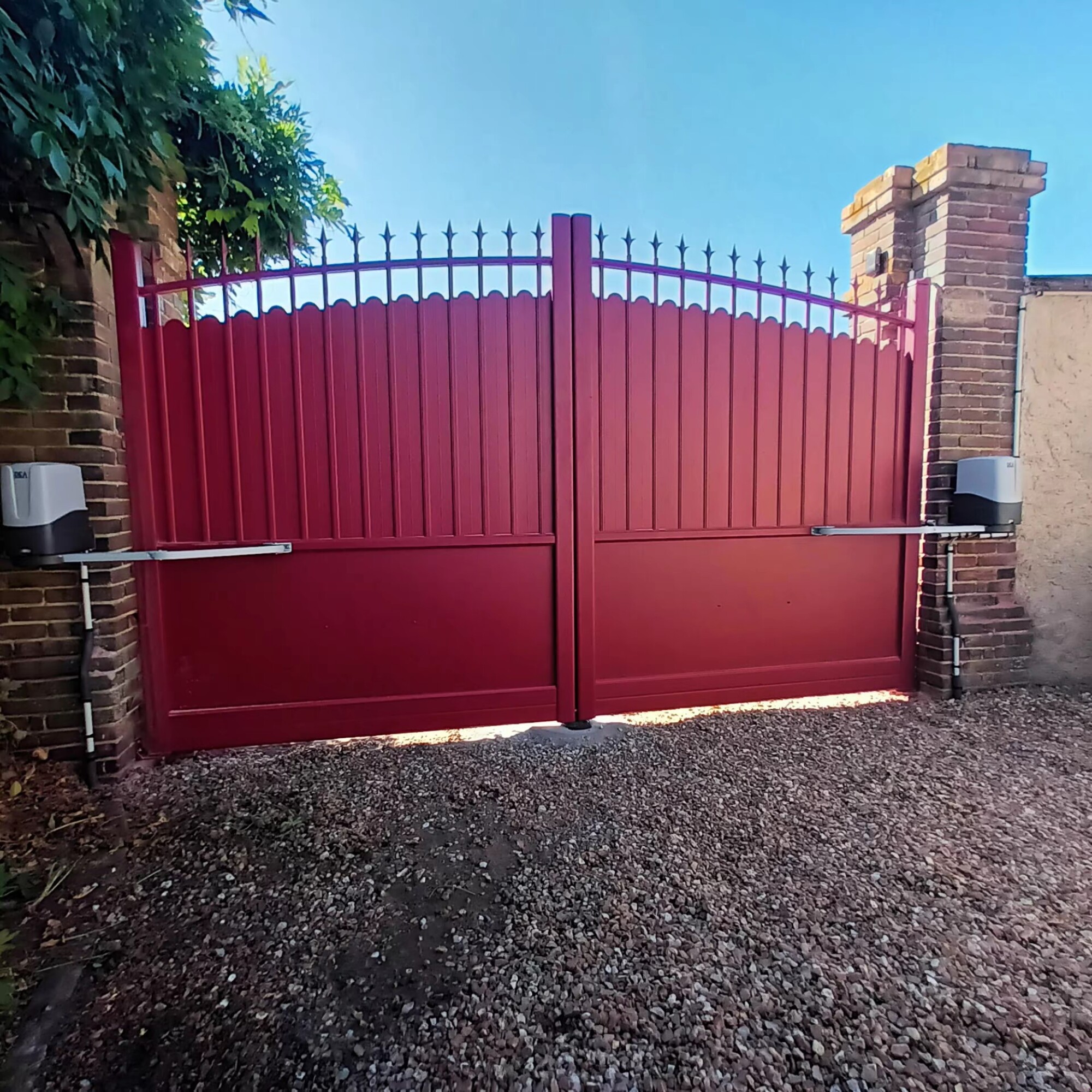 Fourniture et pose de motorisation sur portail neuf