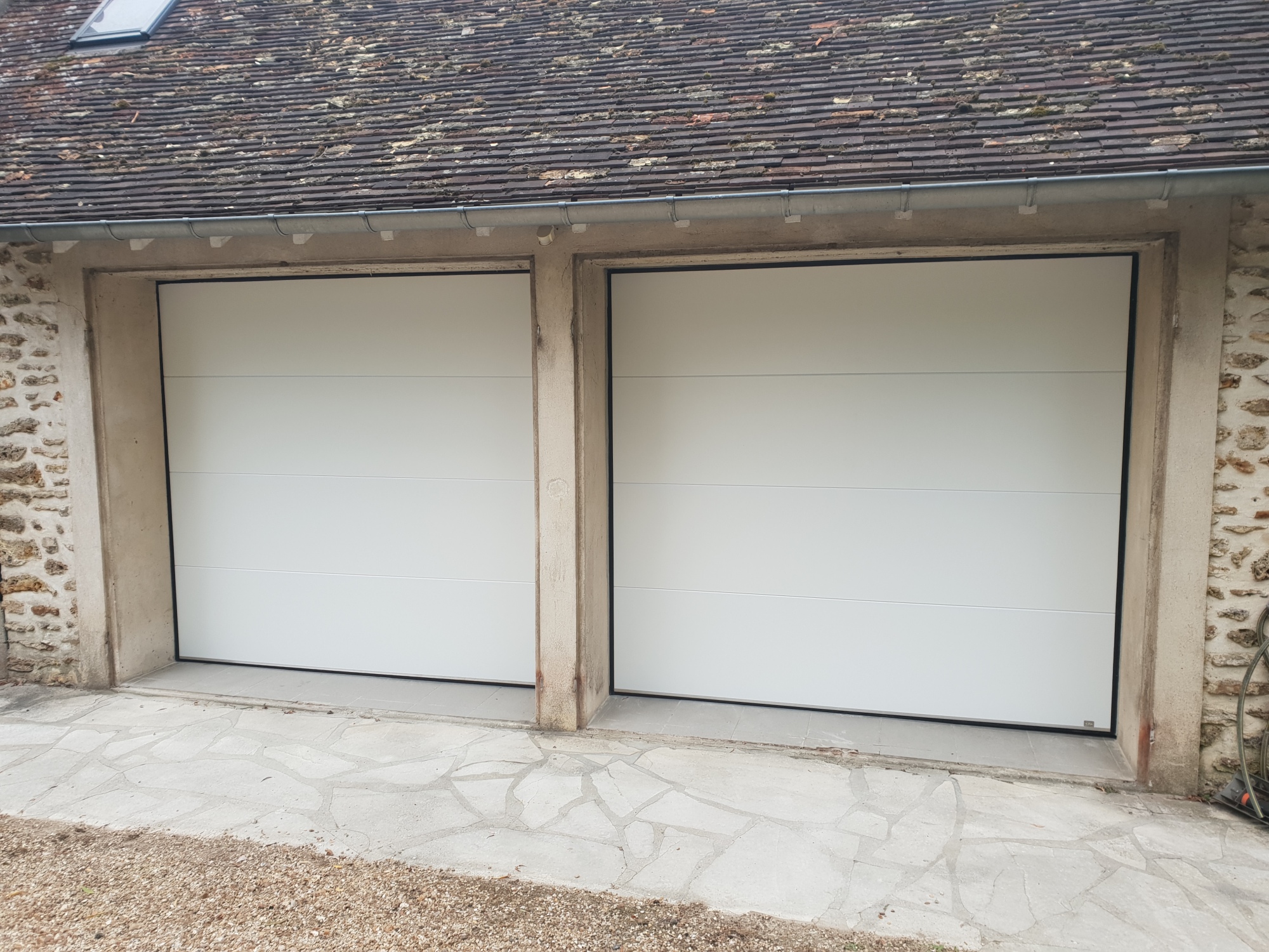 Fourniture et pose de porte de garage