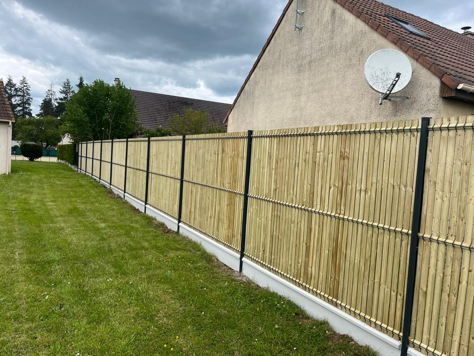 Fourniture et pose kit d'occultation bois PVC Composite